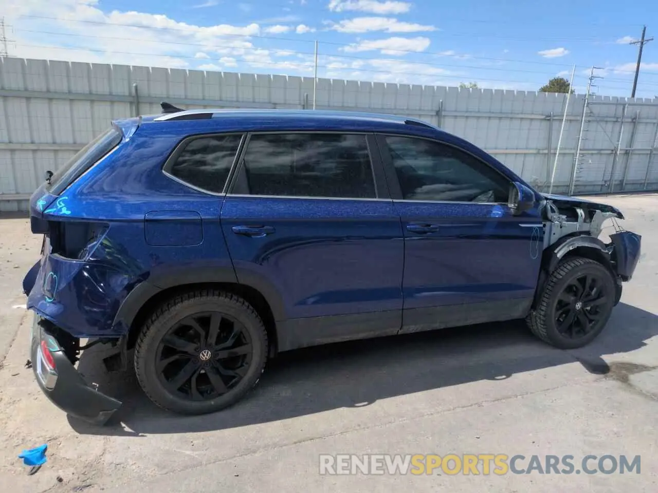 3 Photograph of a damaged car 3VVYX7B24PM322686 VOLKSWAGEN TAOS SE 2023