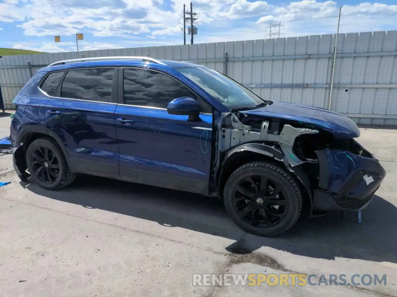 4 Photograph of a damaged car 3VVYX7B24PM322686 VOLKSWAGEN TAOS SE 2023