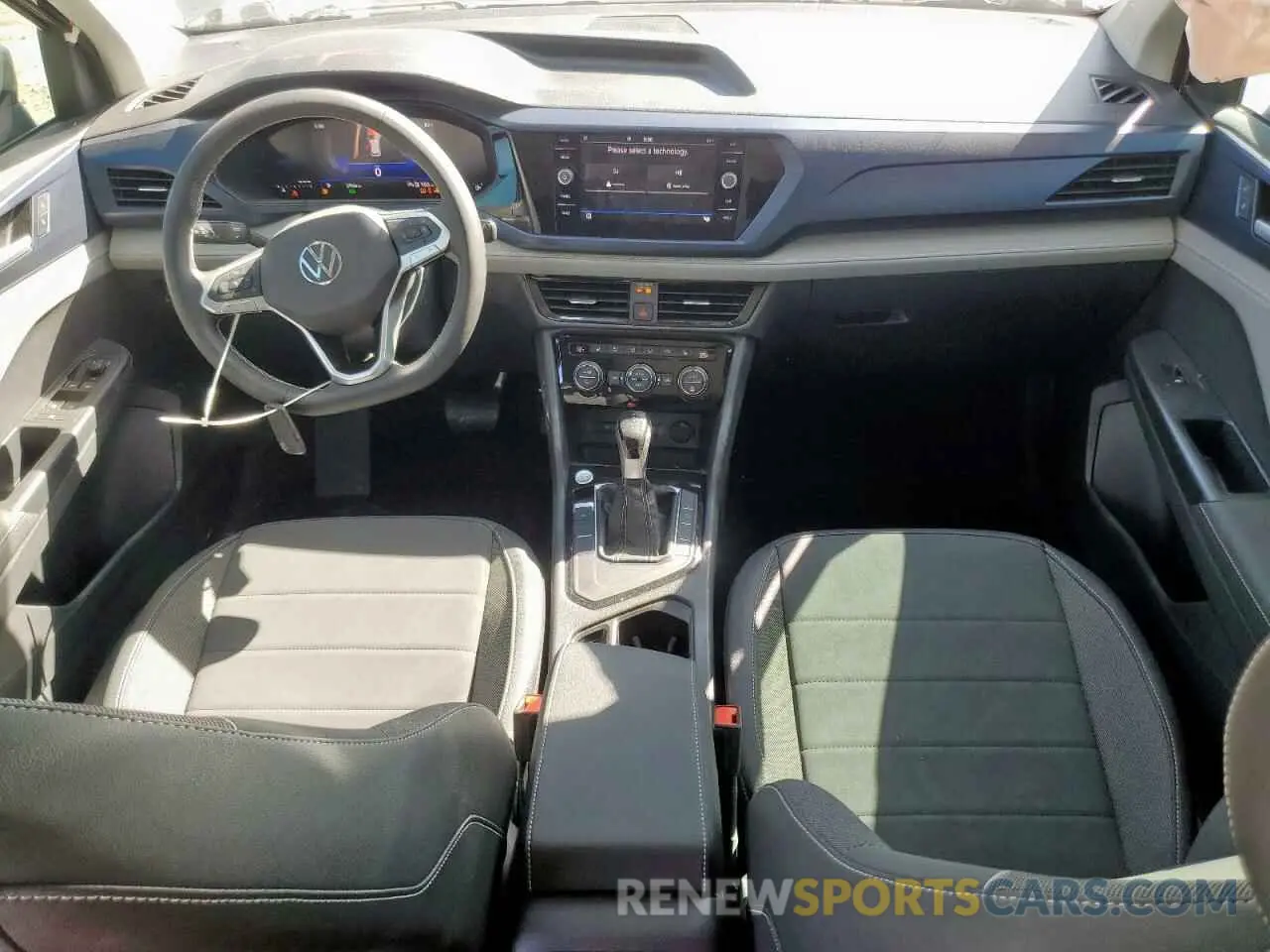 8 Фотография поврежденного автомобиля 3VVEX7B21RM105067 VOLKSWAGEN TAOS SE 2024