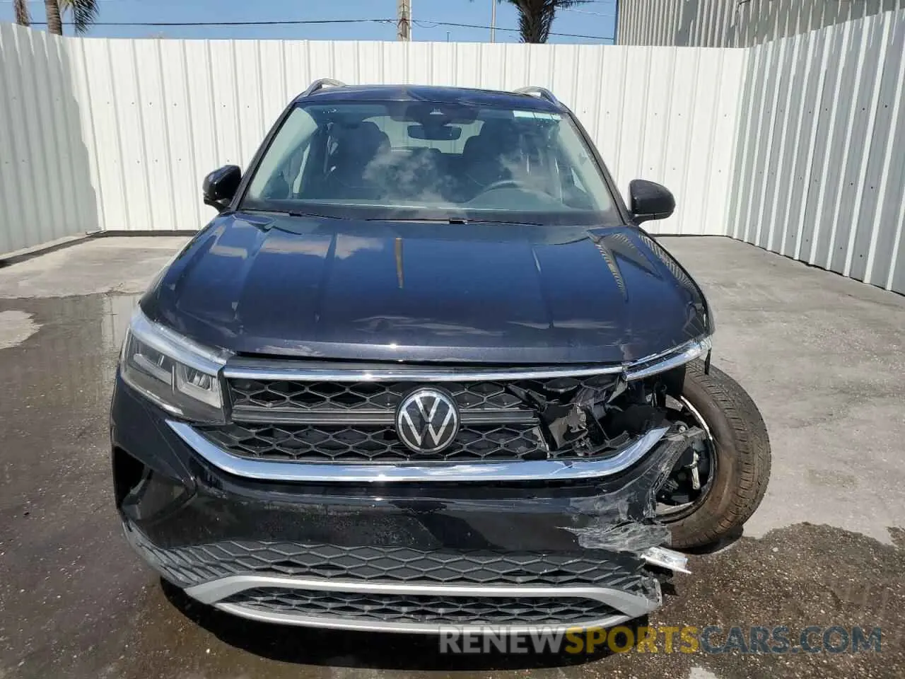 5 Фотография поврежденного автомобиля 3VVEX7B22RM129667 VOLKSWAGEN TAOS SE 2024