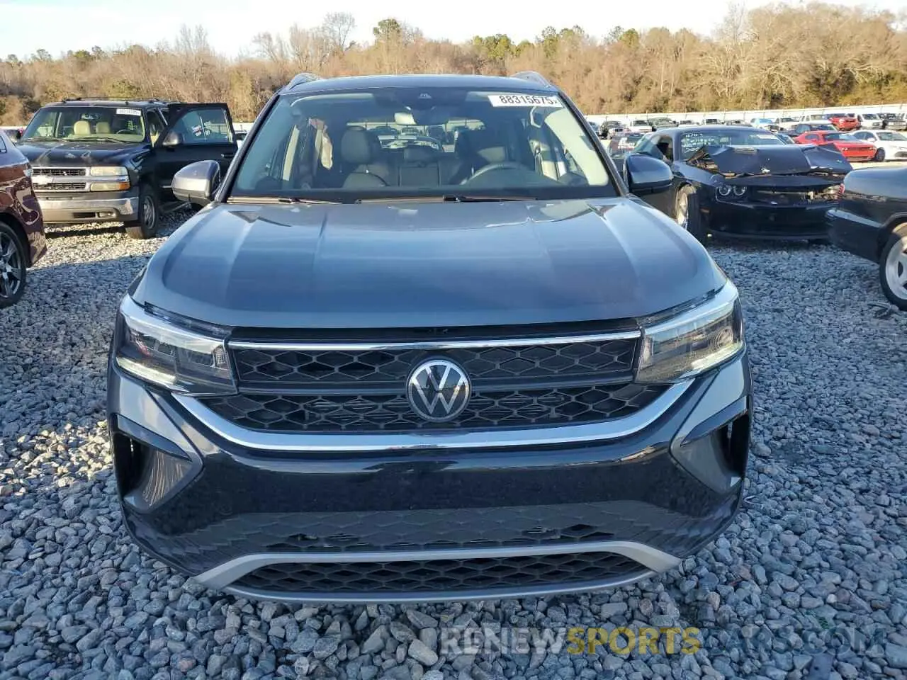 5 Photograph of a damaged car 3VVEX7B26RM096964 VOLKSWAGEN TAOS SE 2024