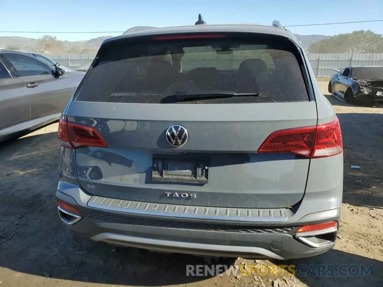 6 Photograph of a damaged car 3VVEX7B29RM084842 VOLKSWAGEN TAOS SE 2024
