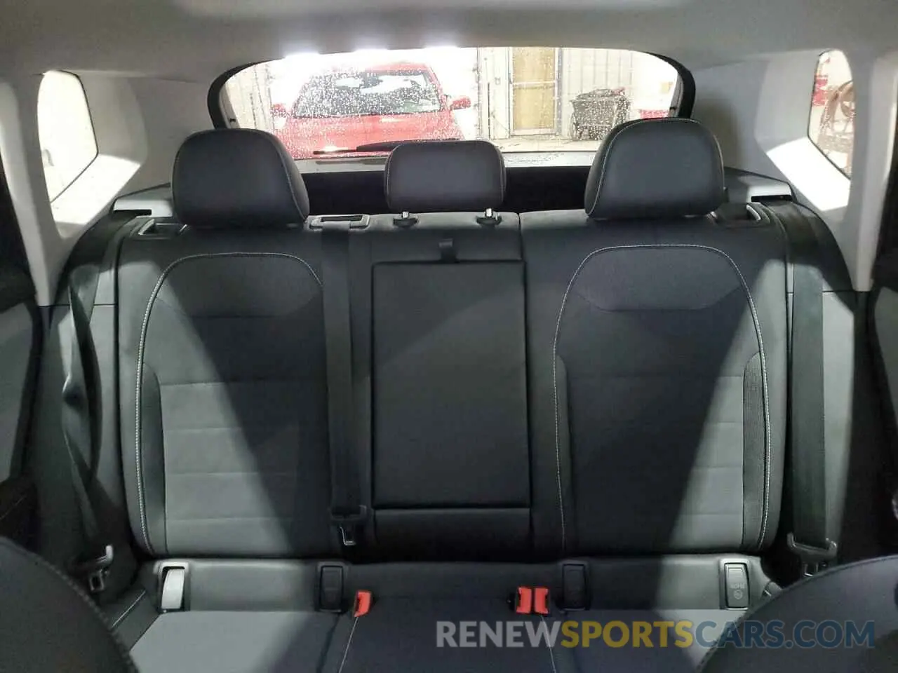10 Фотография поврежденного автомобиля 3VVEX7B29RM131304 VOLKSWAGEN TAOS SE 2024