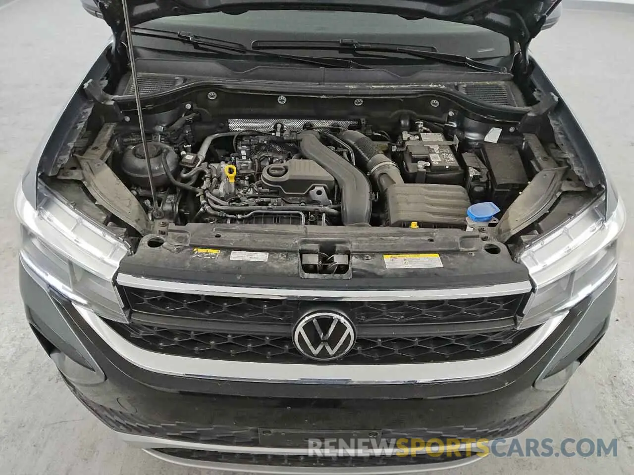 12 Фотография поврежденного автомобиля 3VVSX7B20RM047228 VOLKSWAGEN TAOS SE 2024