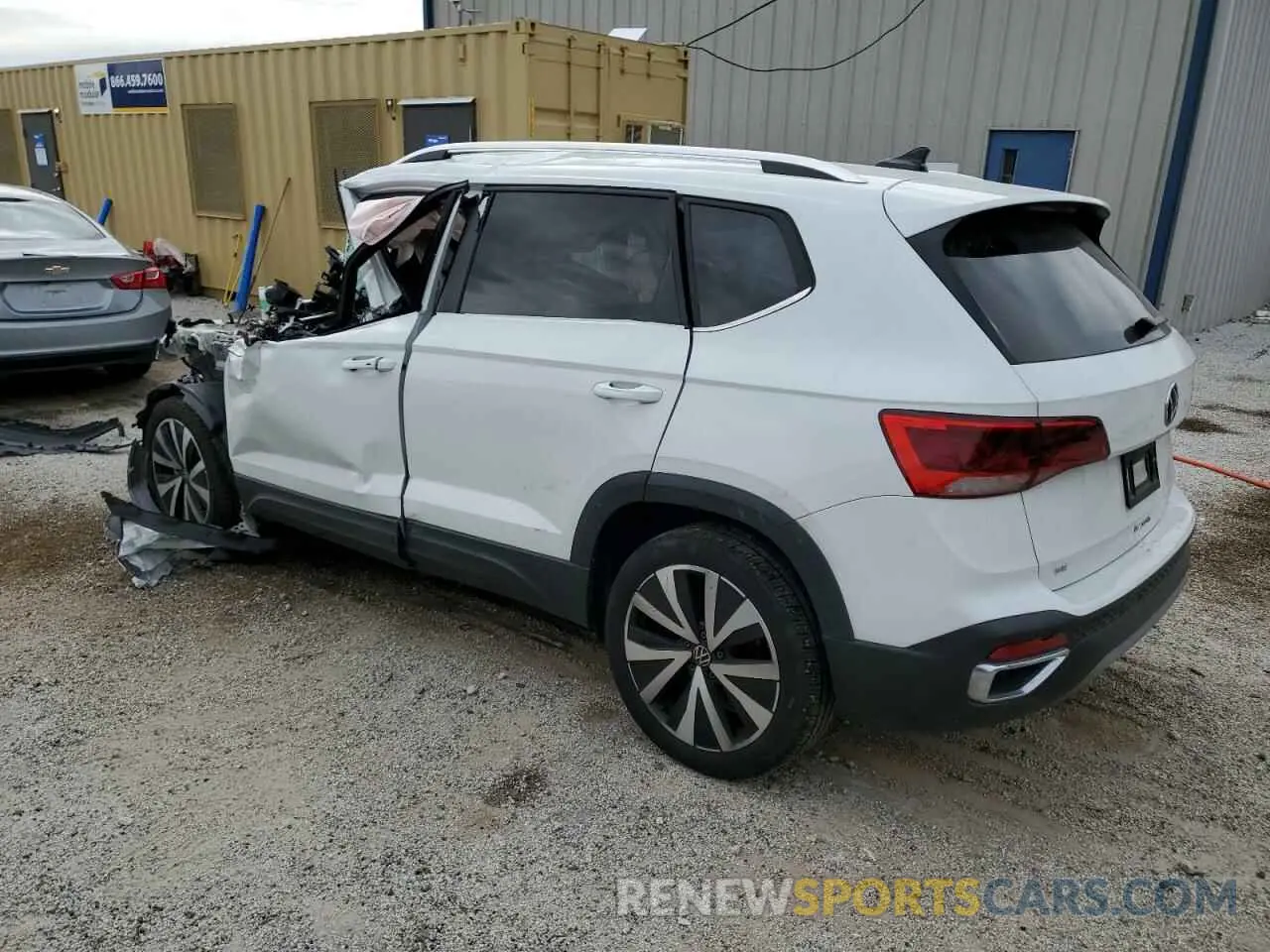 2 Фотография поврежденного автомобиля 3VVSX7B23RM002557 VOLKSWAGEN TAOS SE 2024