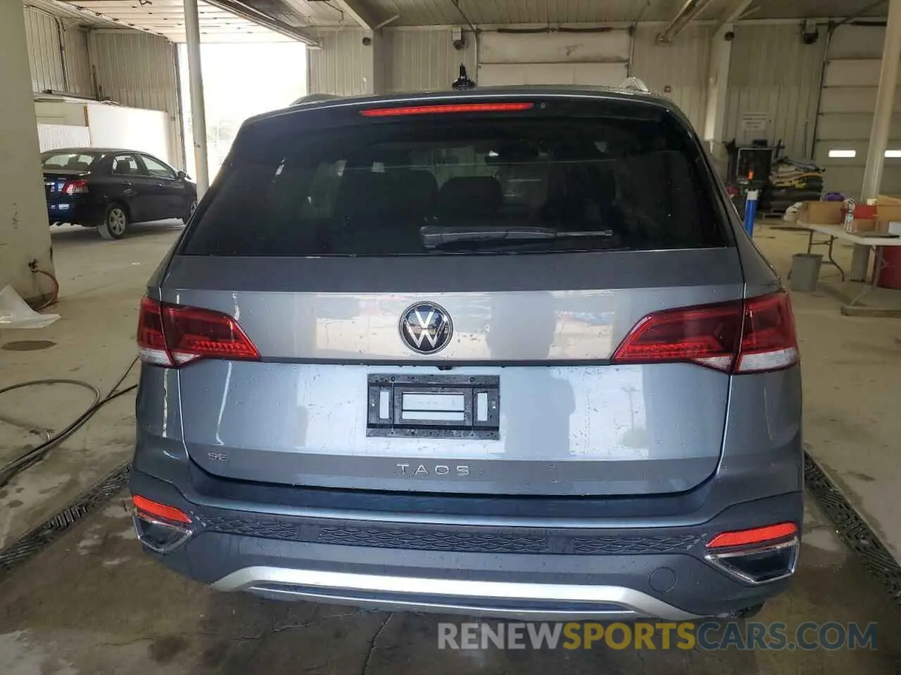 6 Photograph of a damaged car 3VVSX7B25RM034829 VOLKSWAGEN TAOS SE 2024