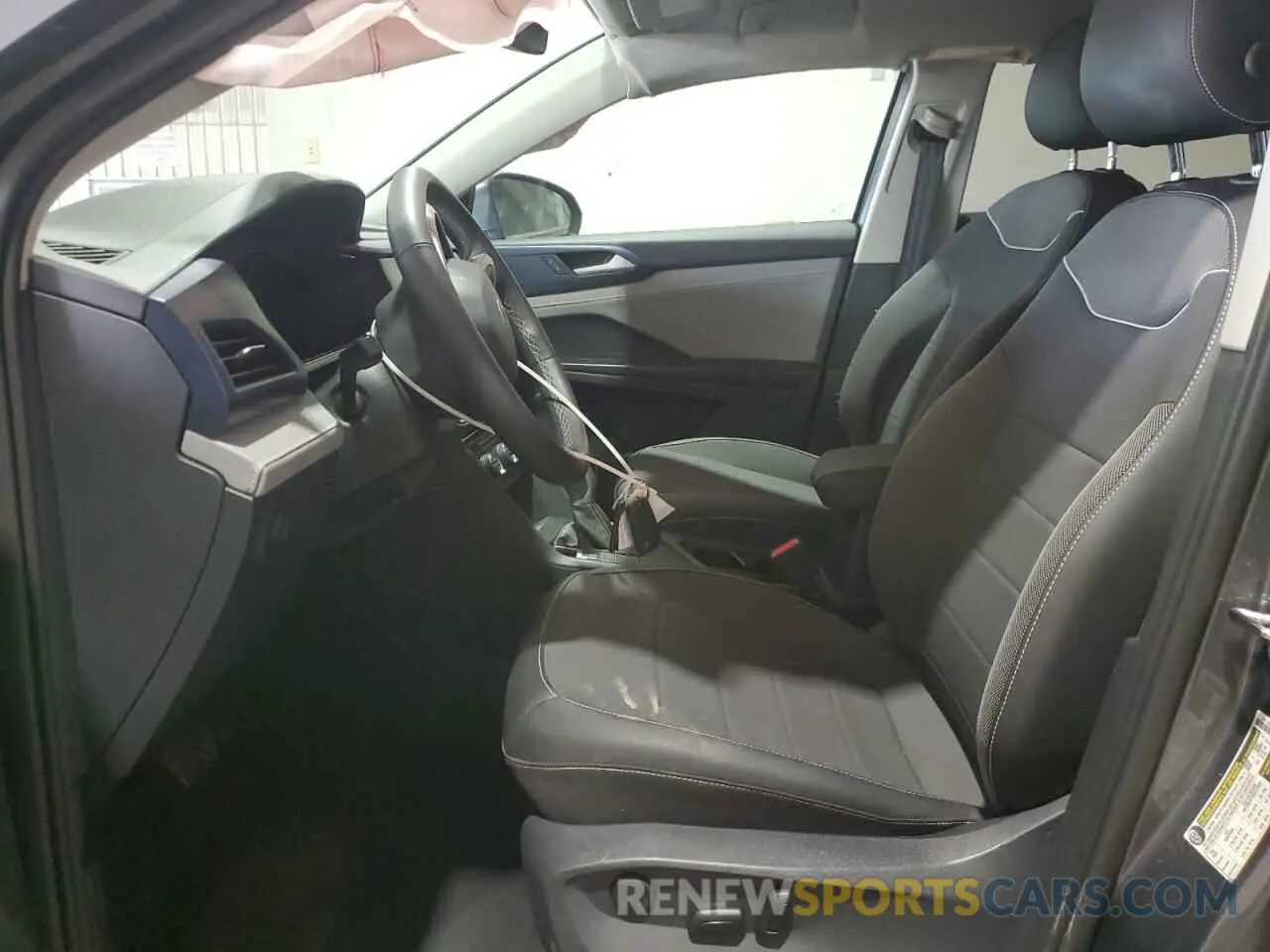 7 Photograph of a damaged car 3VVSX7B25RM034829 VOLKSWAGEN TAOS SE 2024
