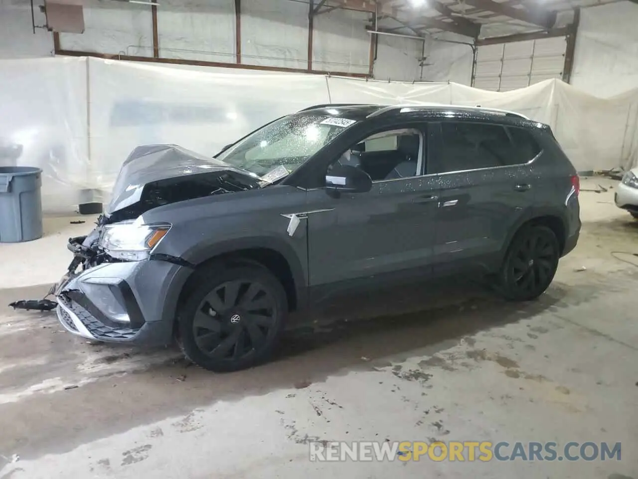 1 Photograph of a damaged car 3VVVX7B27RM018032 VOLKSWAGEN TAOS SE 2024