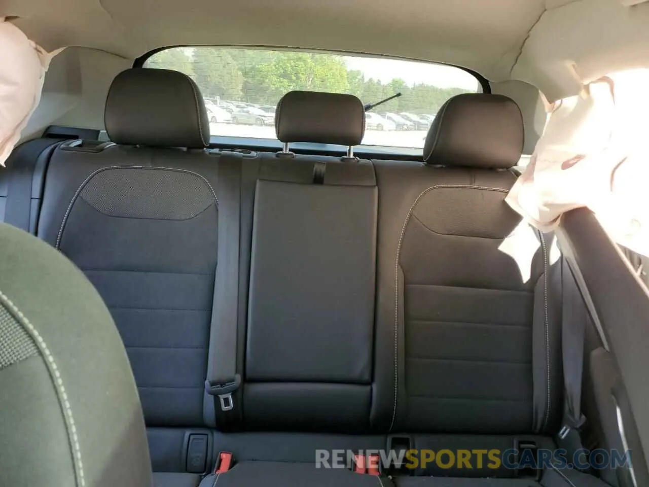 10 Фотография поврежденного автомобиля 3VVLX7B28NM071114 VOLKSWAGEN TAOS SE IQ 2022