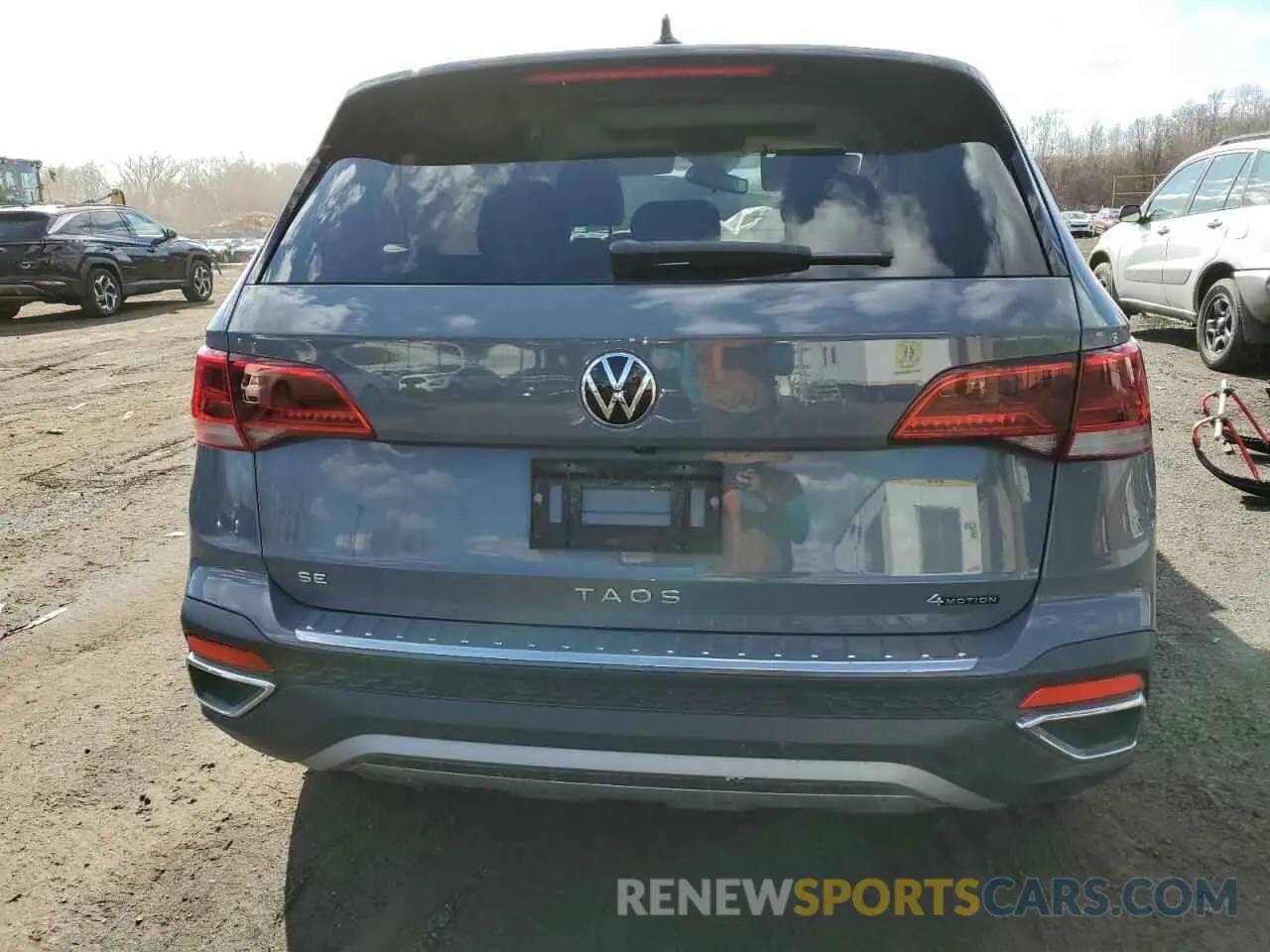 6 Photograph of a damaged car 3VVPX7B2XNM059340 VOLKSWAGEN TAOS SE IQ 2022