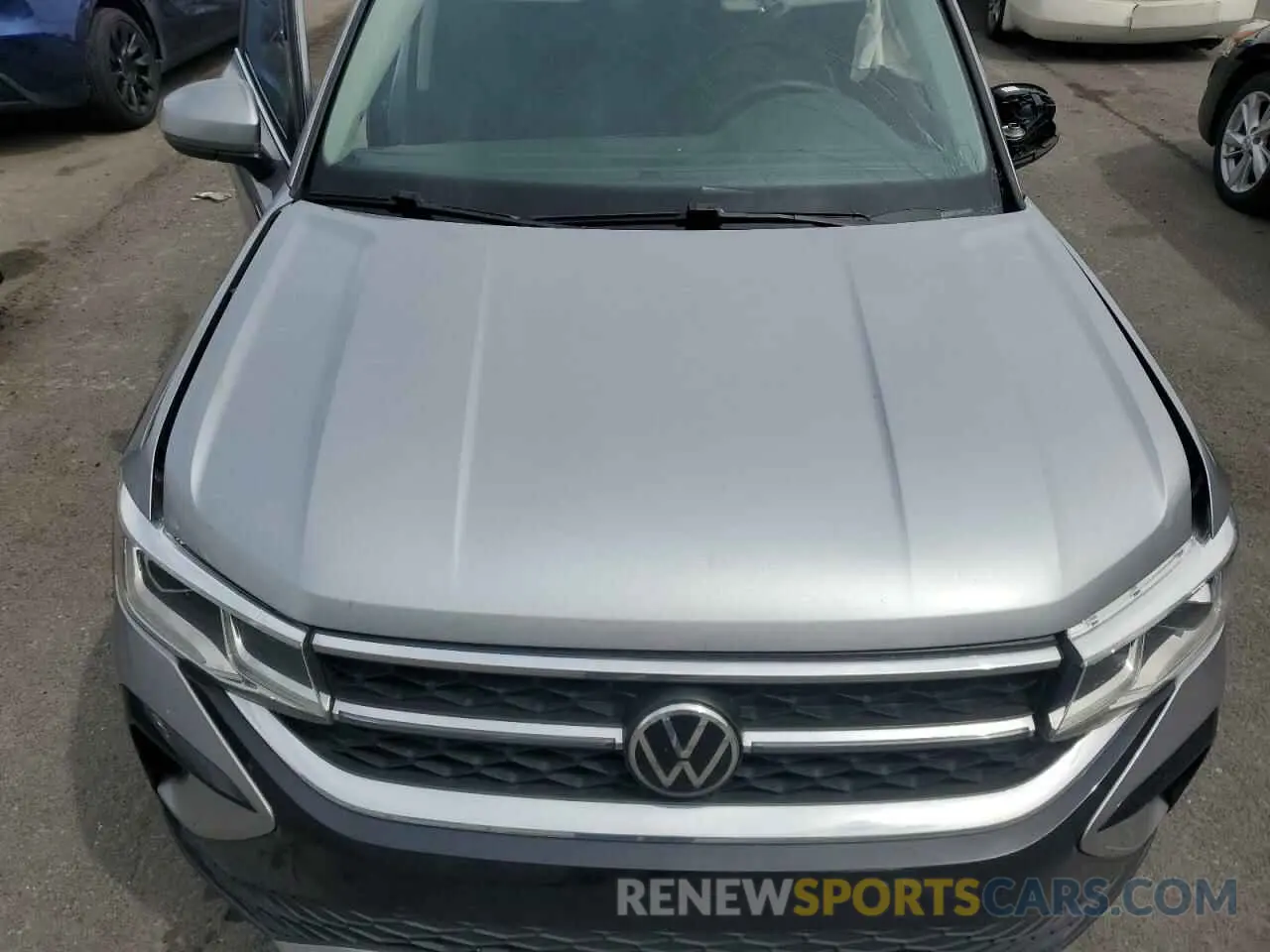 12 Photograph of a damaged car 3VV2X7B22NM061206 VOLKSWAGEN TAOS SEL 2022