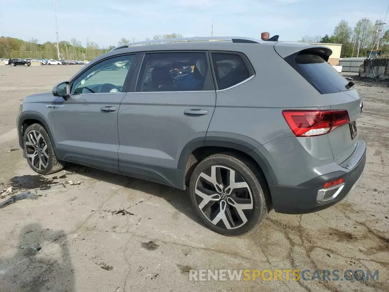 2 Фотография поврежденного автомобиля 3VV2X7B26NM054582 VOLKSWAGEN TAOS SEL 2022