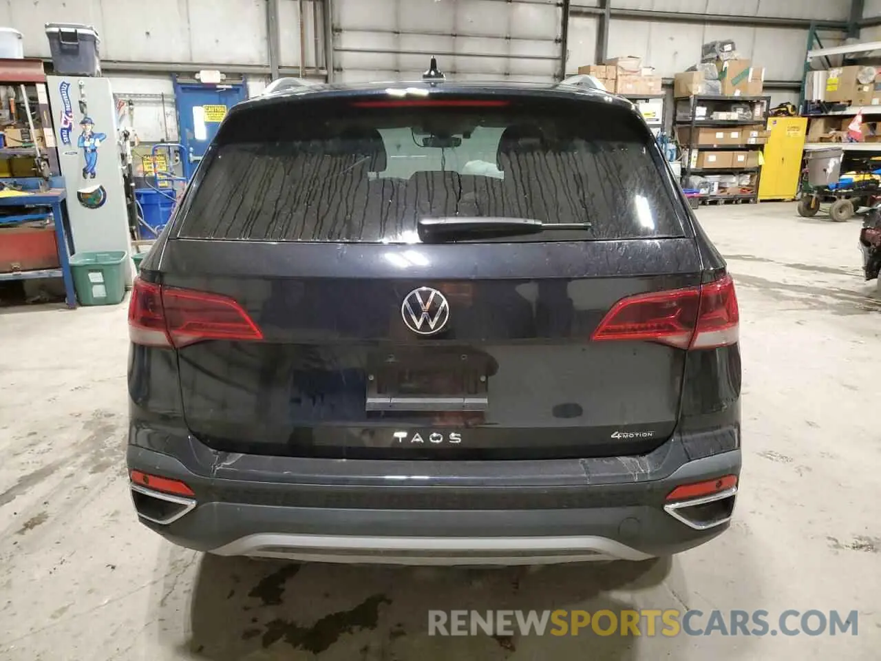 6 Photograph of a damaged car 3VV4X7B22PM381332 VOLKSWAGEN TAOS SEL 2023