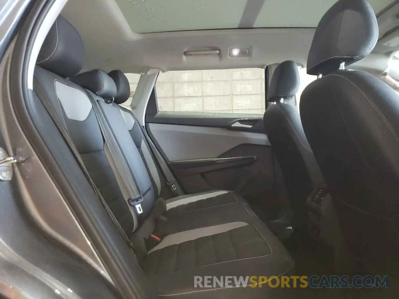 11 Фотография поврежденного автомобиля 3VV4X7B26RM040518 VOLKSWAGEN TAOS SEL 2024
