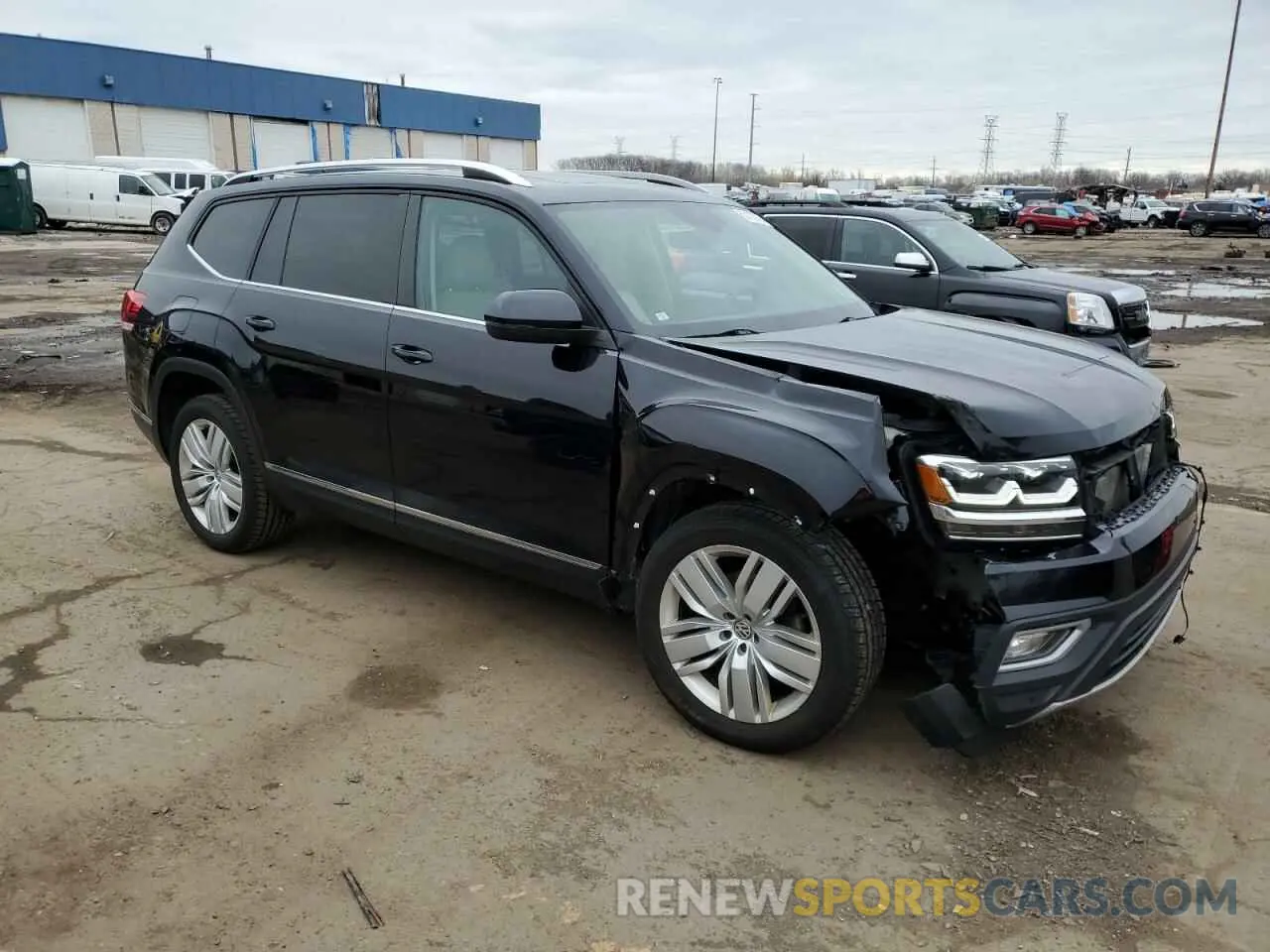 4 Фотография поврежденного автомобиля 1V2MR2CAXKC547641 VOLKSWAGEN TIGUAN 2019