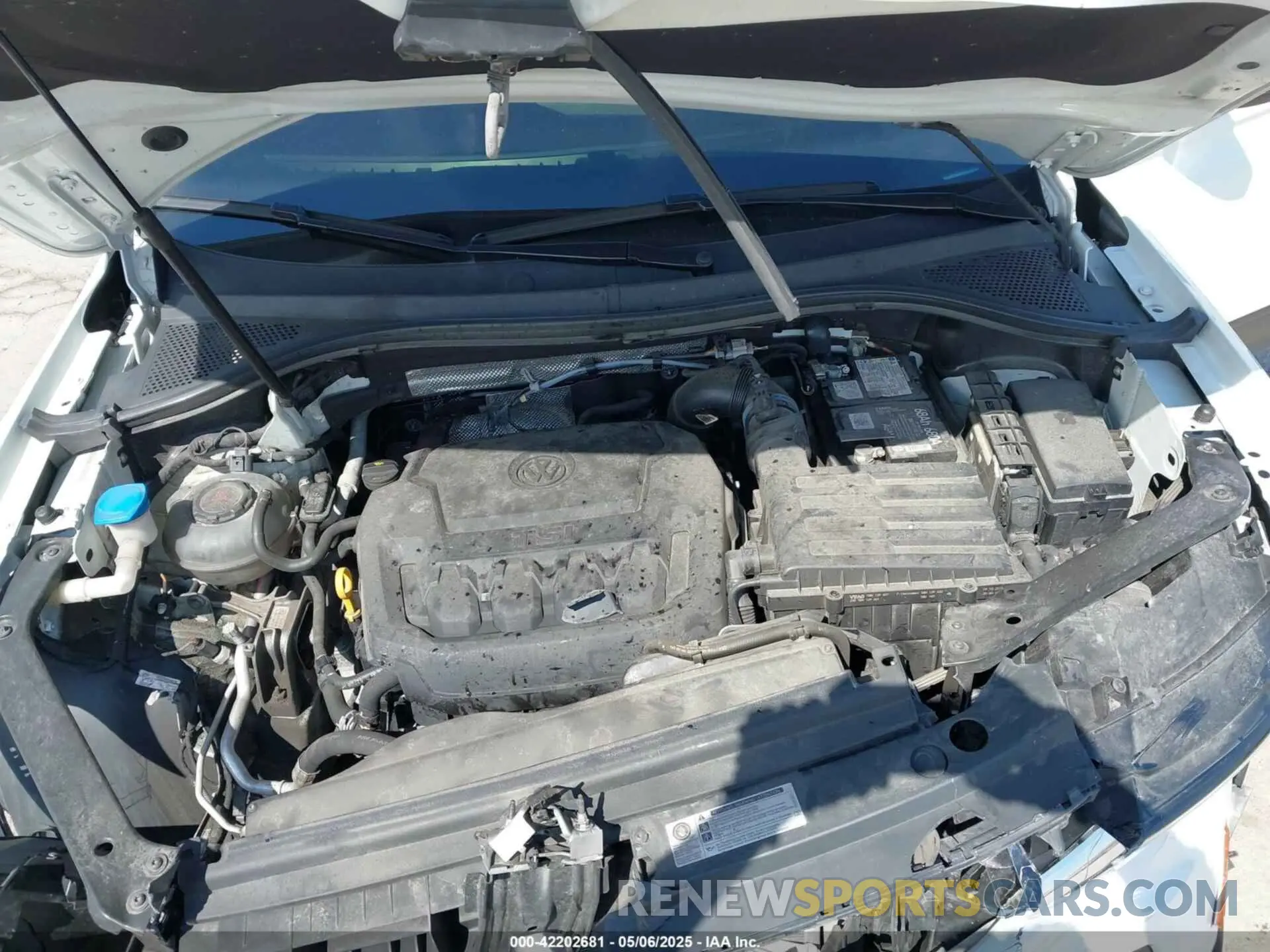 10 Фотография поврежденного автомобиля 3VV0B7AX0KM027036 VOLKSWAGEN TIGUAN 2019