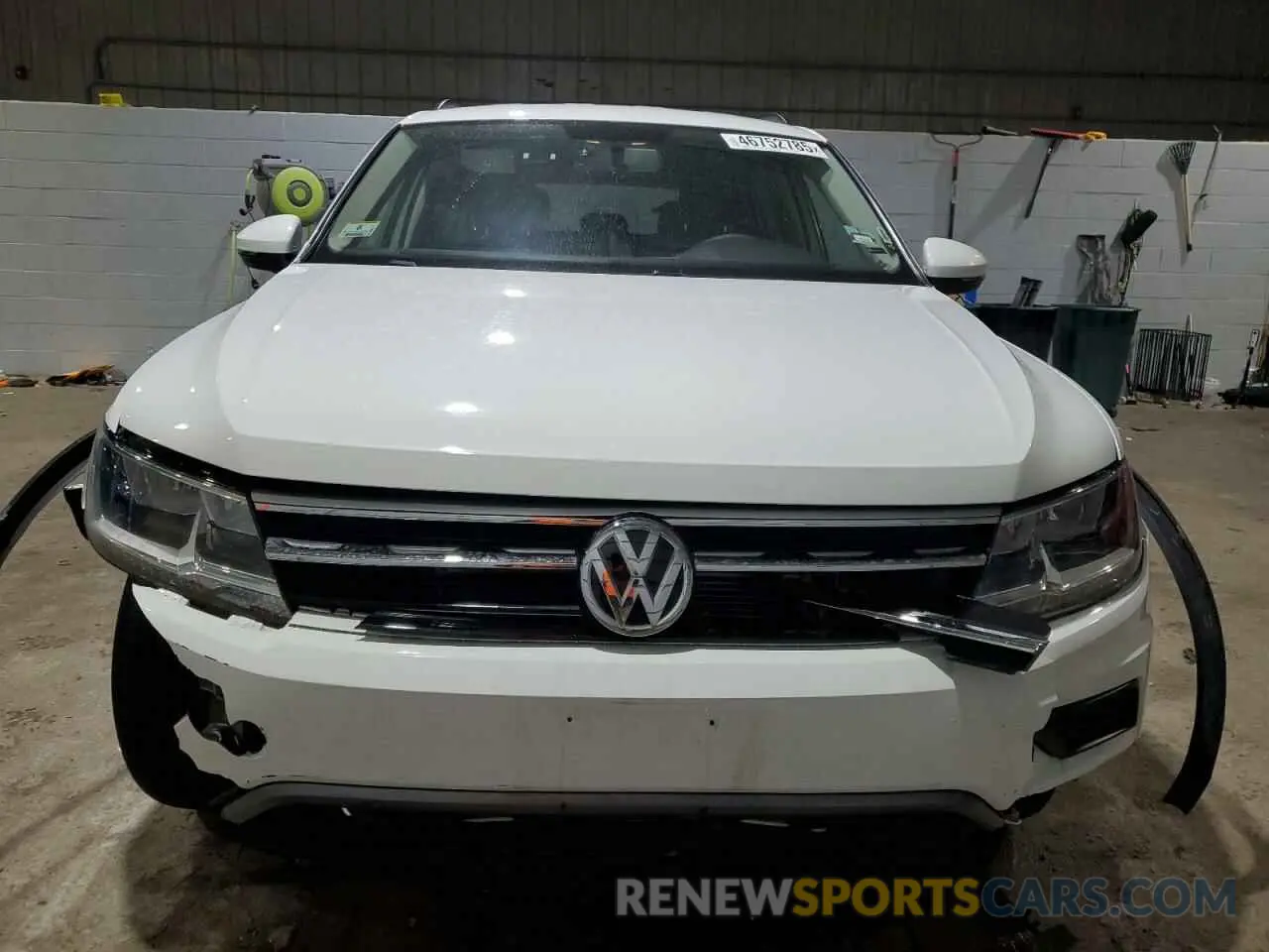 5 Photograph of a damaged car 3VV0B7AX0KM177700 VOLKSWAGEN TIGUAN 2019