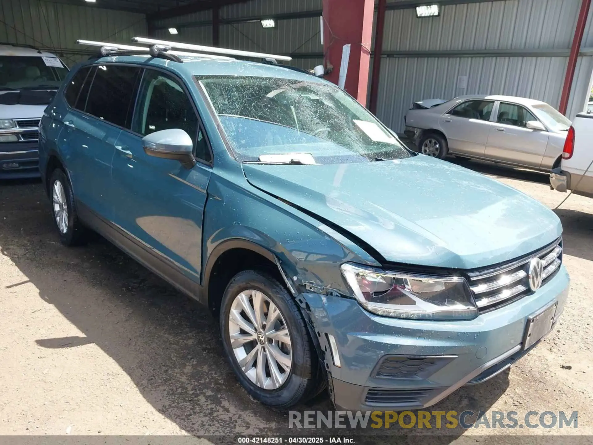 6 Photograph of a damaged car 3VV0B7AX2KM118969 VOLKSWAGEN TIGUAN 2019