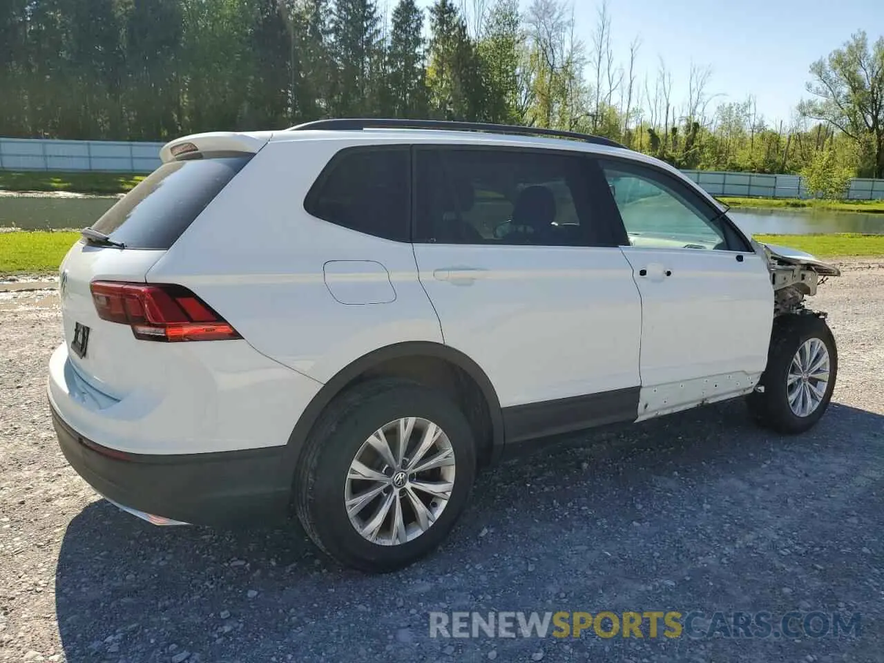 3 Photograph of a damaged car 3VV0B7AX5KM020325 VOLKSWAGEN TIGUAN 2019