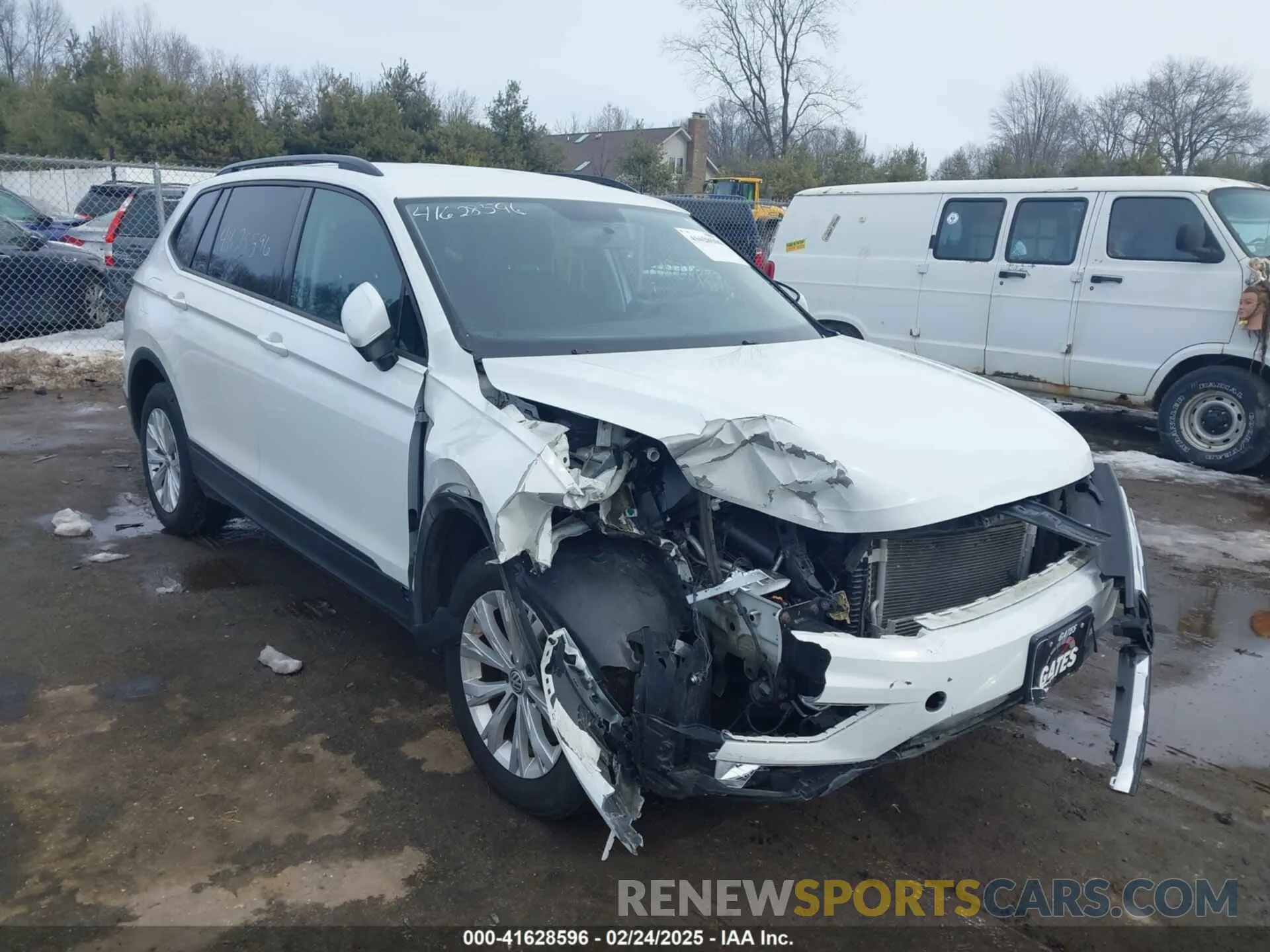 6 Photograph of a damaged car 3VV0B7AX5KM053471 VOLKSWAGEN TIGUAN 2019
