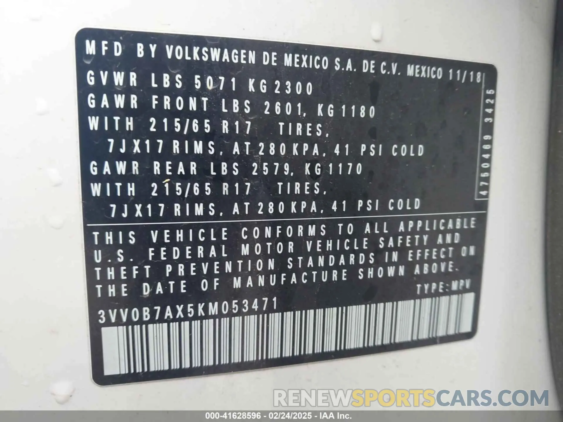 9 Photograph of a damaged car 3VV0B7AX5KM053471 VOLKSWAGEN TIGUAN 2019