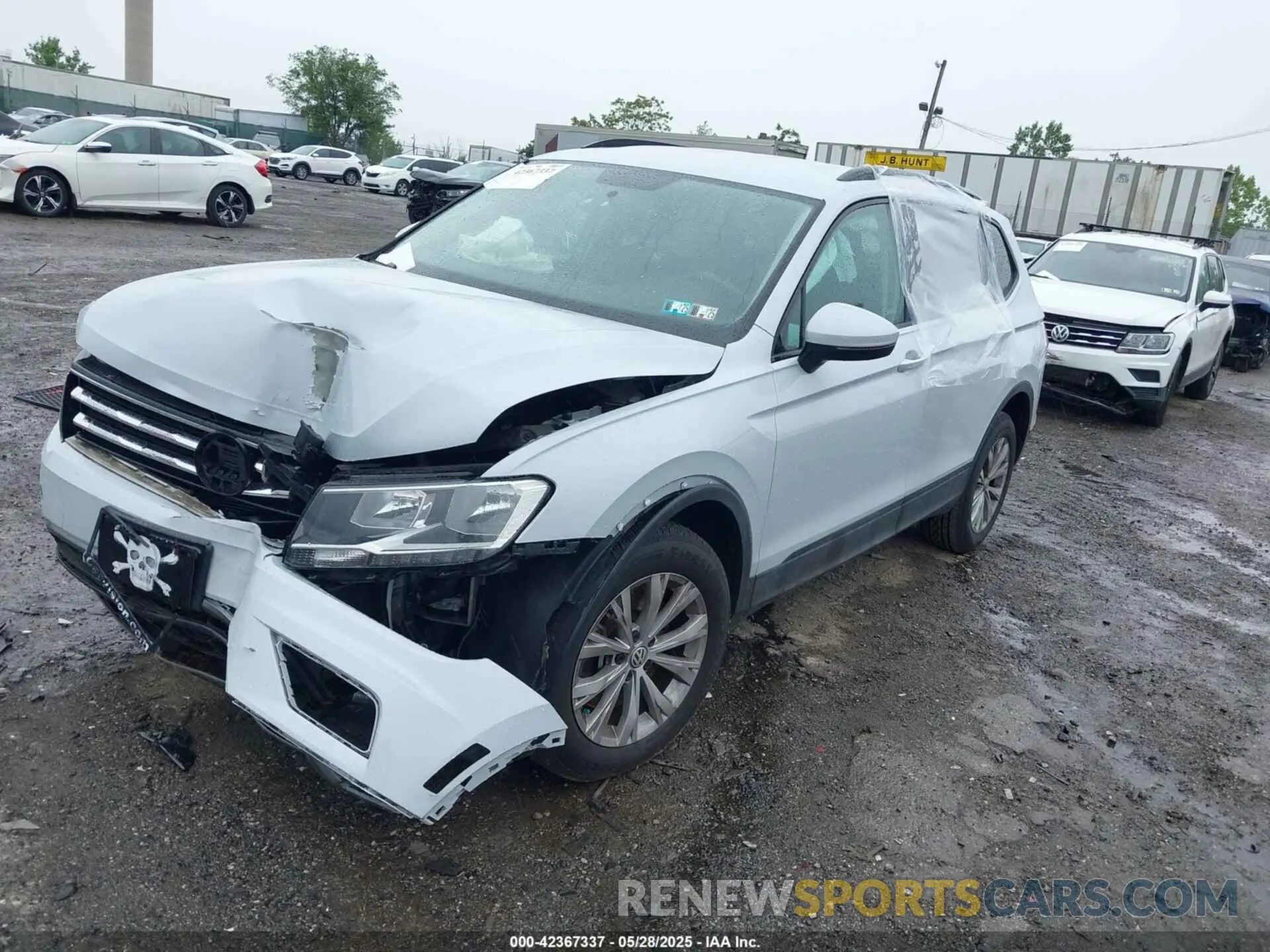 2 Photograph of a damaged car 3VV0B7AX7KM031438 VOLKSWAGEN TIGUAN 2019