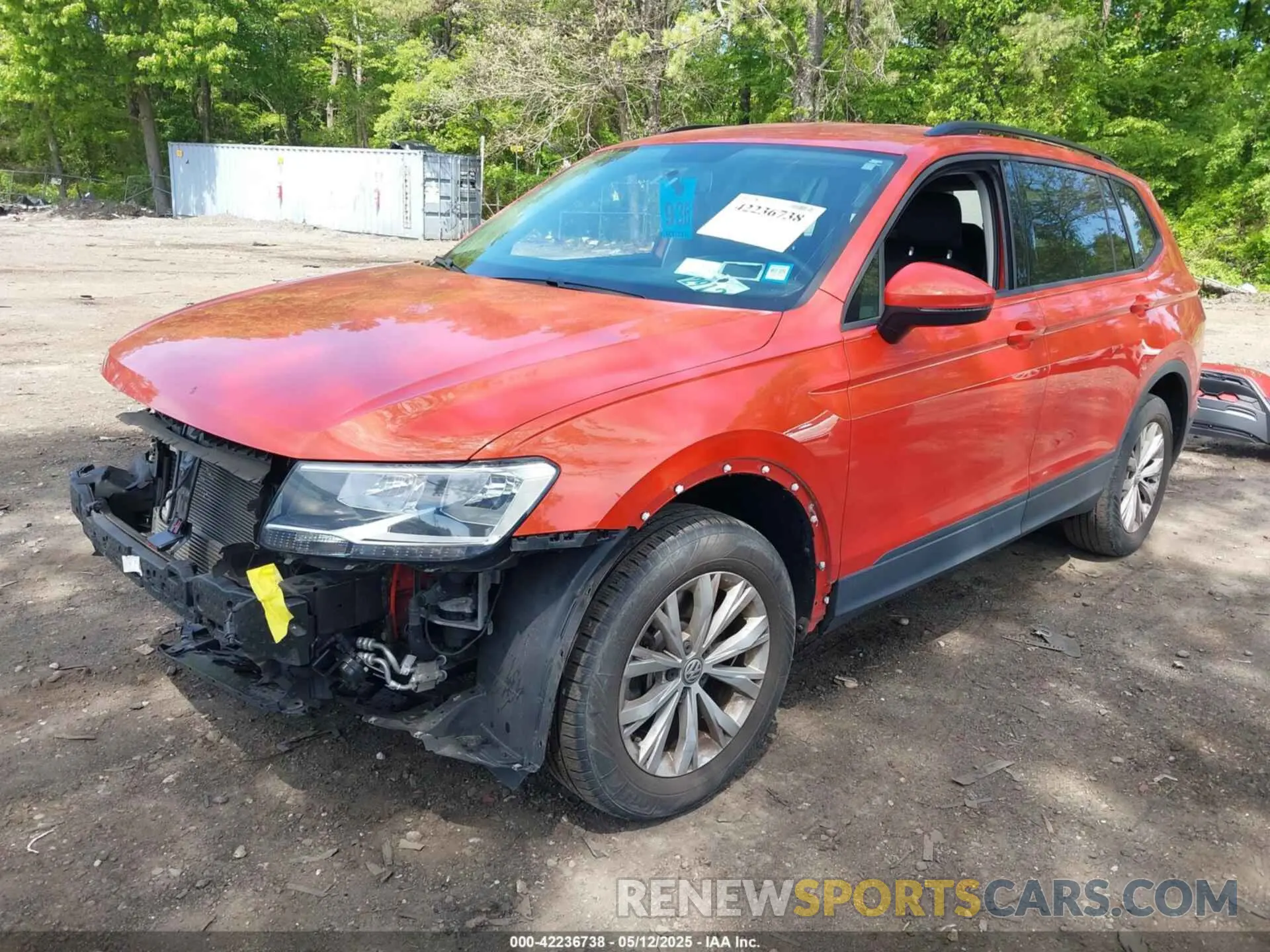 2 Photograph of a damaged car 3VV0B7AX8KM165178 VOLKSWAGEN TIGUAN 2019