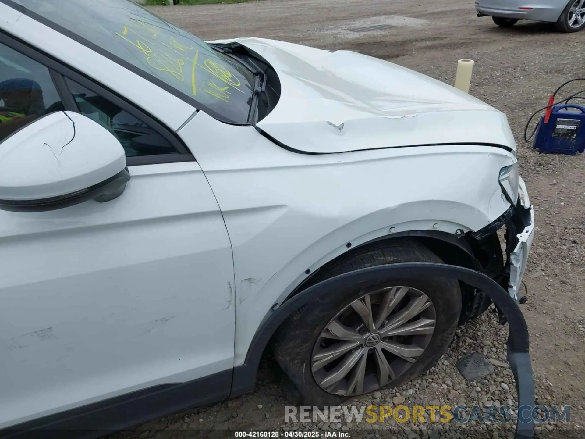20 Фотография поврежденного автомобиля 3VV0B7AX9KM055305 VOLKSWAGEN TIGUAN 2019