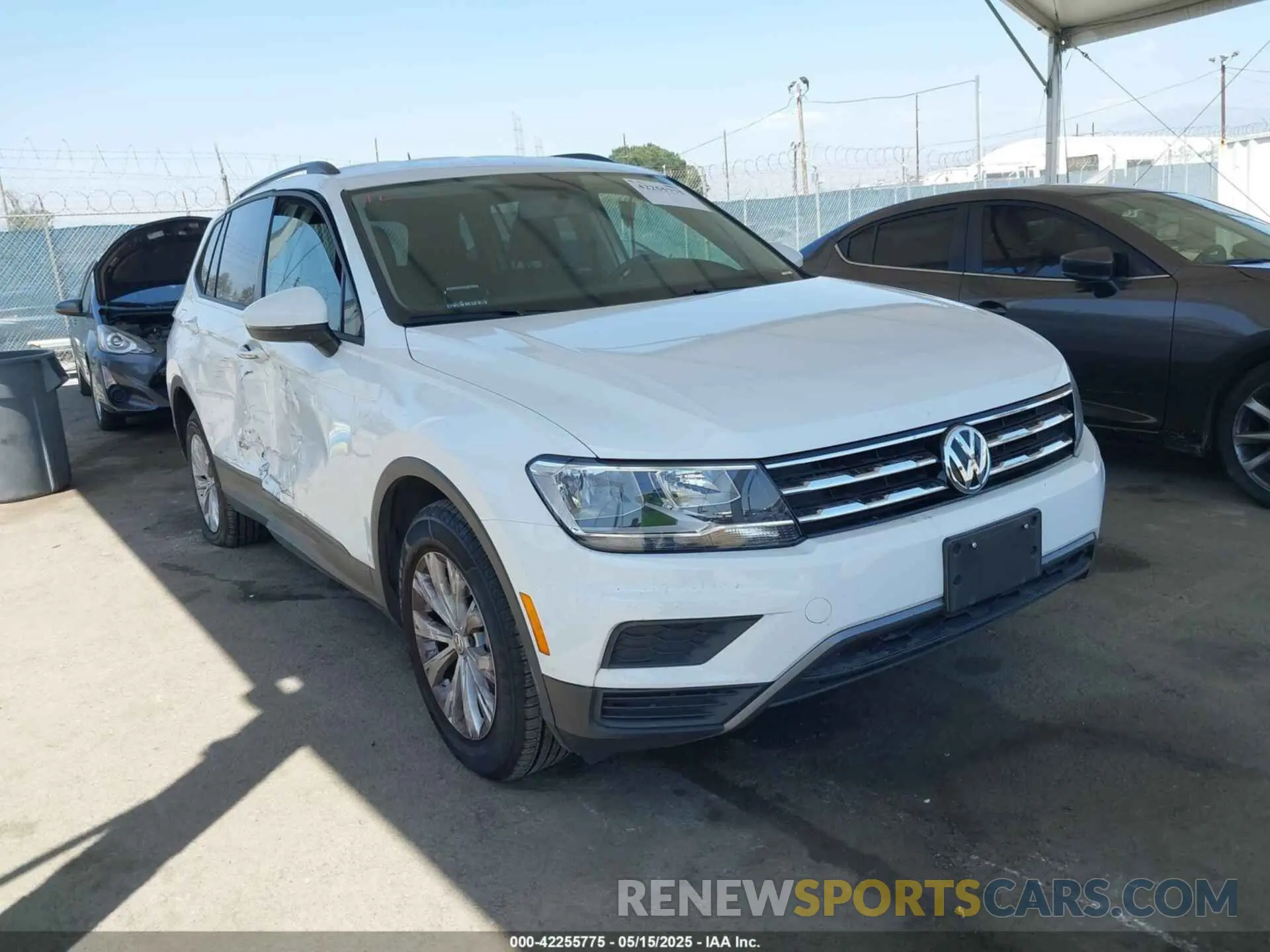 1 Photograph of a damaged car 3VV1B7AX2KM176326 VOLKSWAGEN TIGUAN 2019
