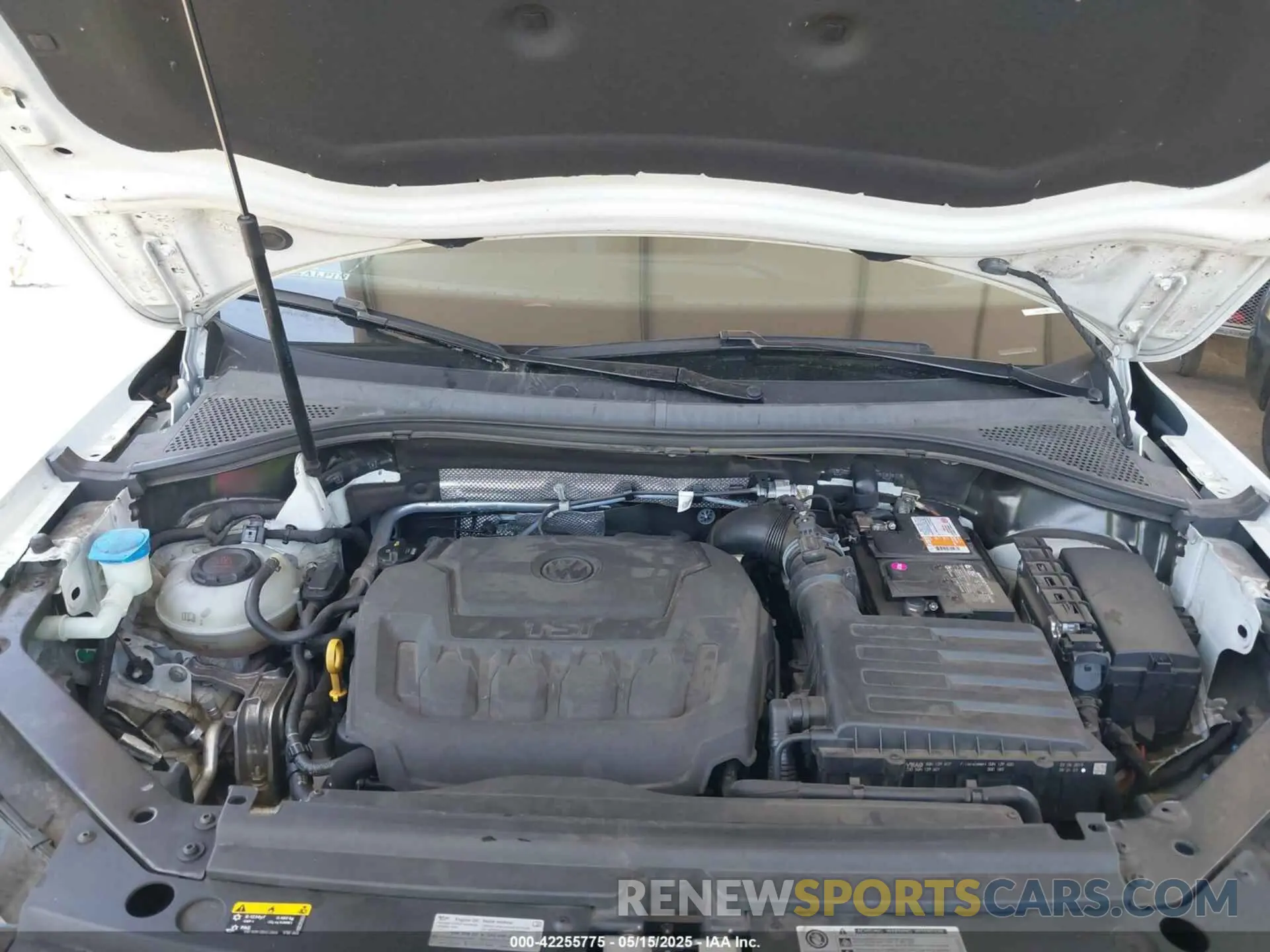 10 Photograph of a damaged car 3VV1B7AX2KM176326 VOLKSWAGEN TIGUAN 2019