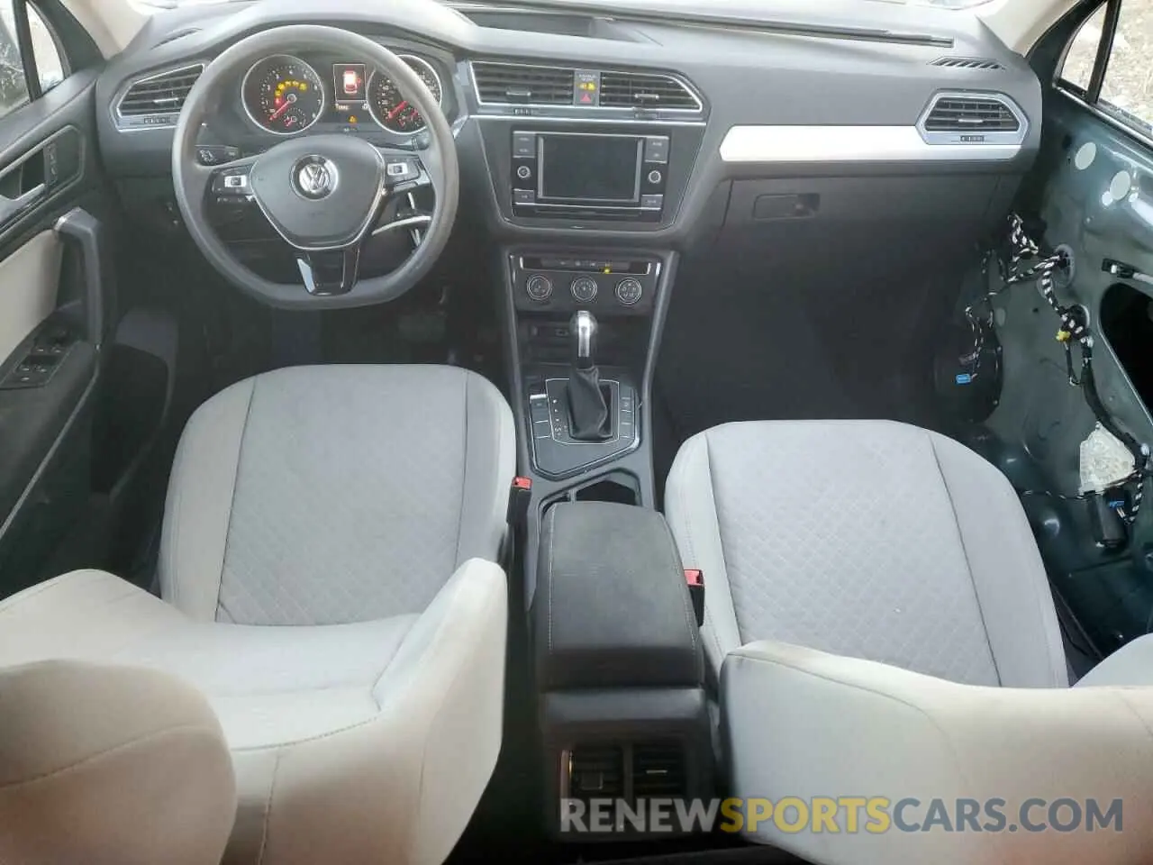 8 Фотография поврежденного автомобиля 3VV1B7AX4KM181396 VOLKSWAGEN TIGUAN 2019