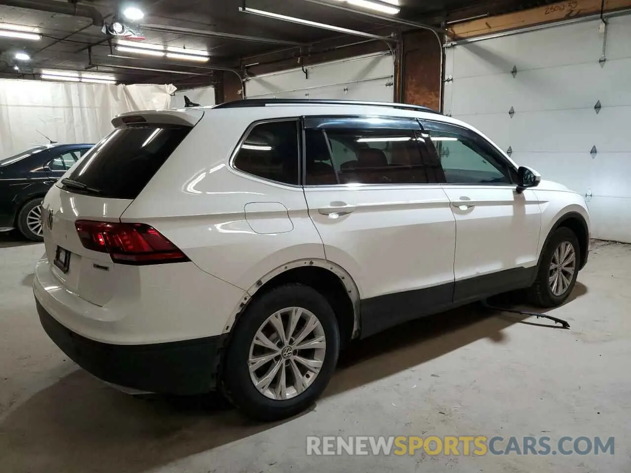 3 Фотография поврежденного автомобиля 3VV2B7AX0KM051331 VOLKSWAGEN TIGUAN 2019