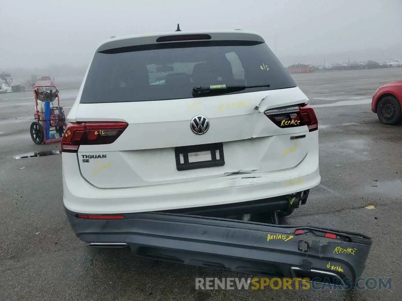 6 Photograph of a damaged car 3VV2B7AX0KM078951 VOLKSWAGEN TIGUAN 2019