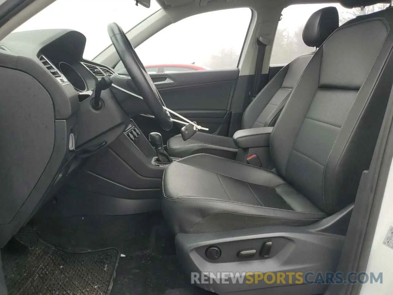 7 Photograph of a damaged car 3VV2B7AX0KM078951 VOLKSWAGEN TIGUAN 2019