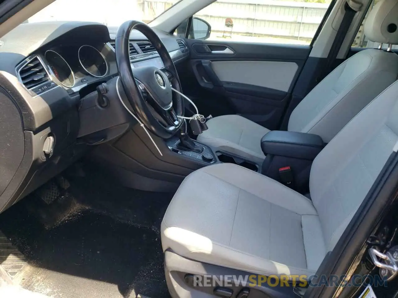 7 Фотография поврежденного автомобиля 3VV2B7AX0KM085656 VOLKSWAGEN TIGUAN 2019
