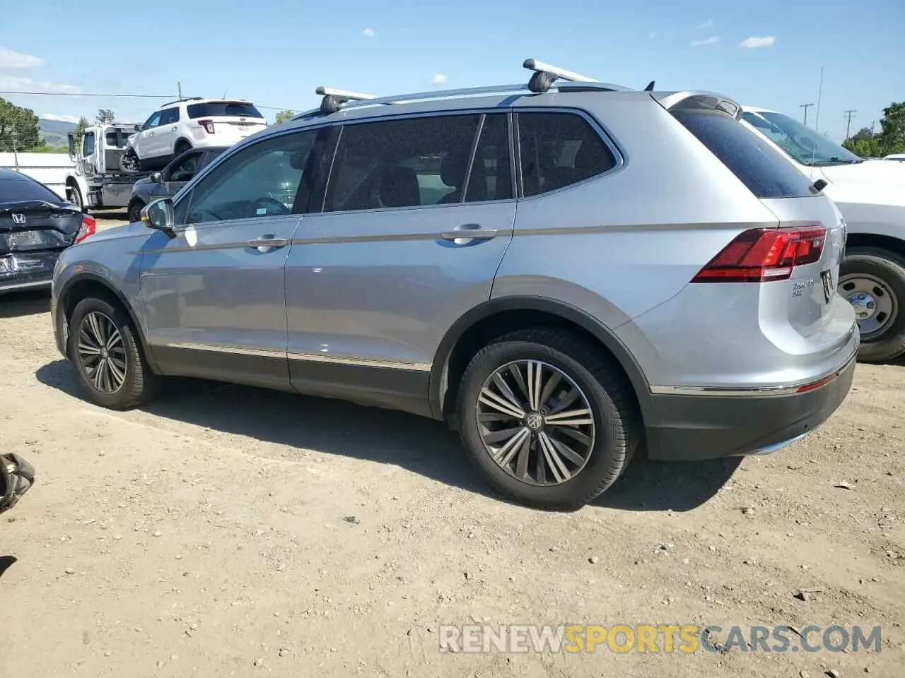 2 Photograph of a damaged car 3VV2B7AX0KM110961 VOLKSWAGEN TIGUAN 2019