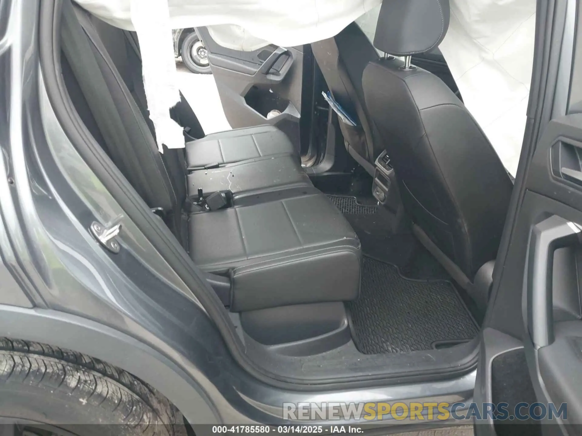 8 Фотография поврежденного автомобиля 3VV2B7AX0KM186146 VOLKSWAGEN TIGUAN 2019