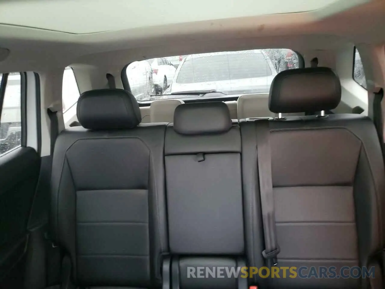 10 Фотография поврежденного автомобиля 3VV2B7AX2KM032361 VOLKSWAGEN TIGUAN 2019