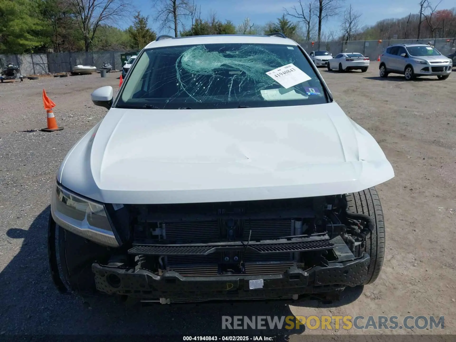 12 Фотография поврежденного автомобиля 3VV2B7AX2KM076540 VOLKSWAGEN TIGUAN 2019