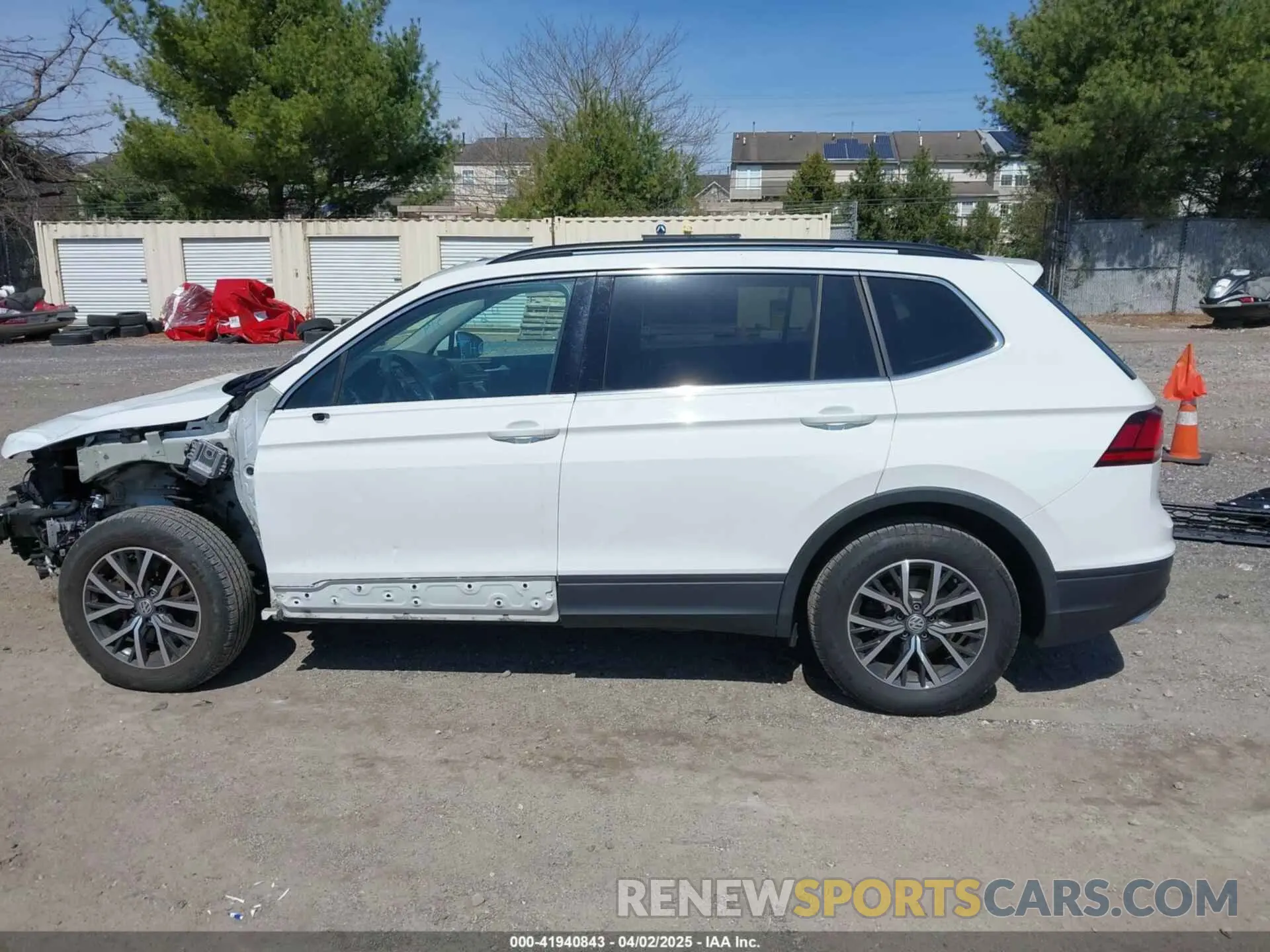 14 Фотография поврежденного автомобиля 3VV2B7AX2KM076540 VOLKSWAGEN TIGUAN 2019