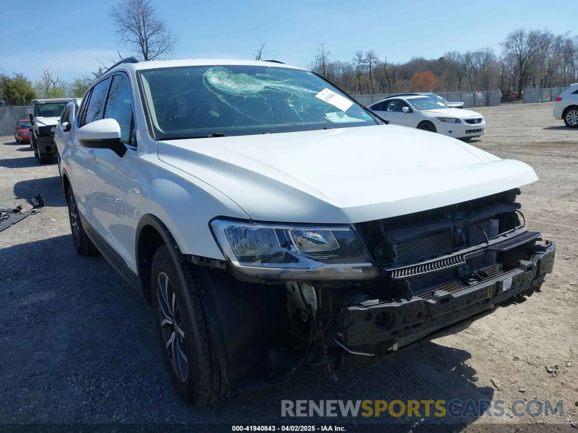 18 Фотография поврежденного автомобиля 3VV2B7AX2KM076540 VOLKSWAGEN TIGUAN 2019