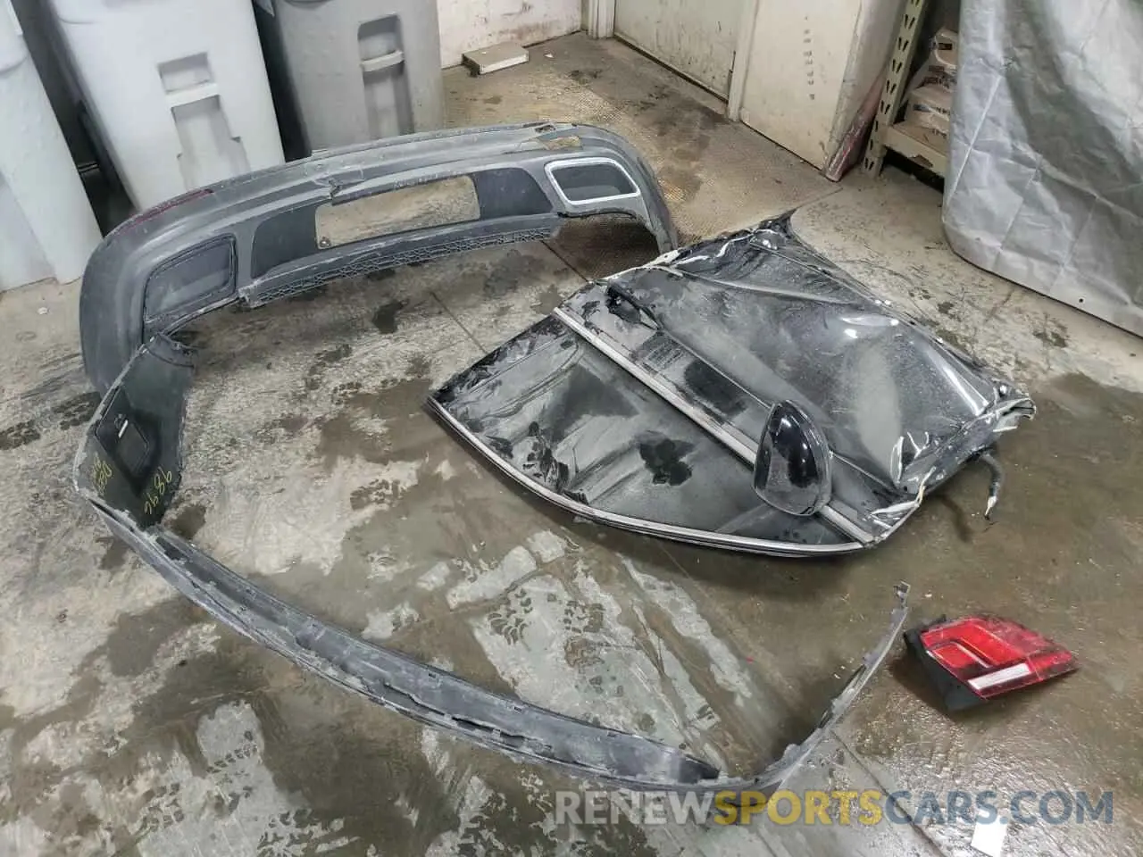 12 Photograph of a damaged car 3VV2B7AX2KM087151 VOLKSWAGEN TIGUAN 2019