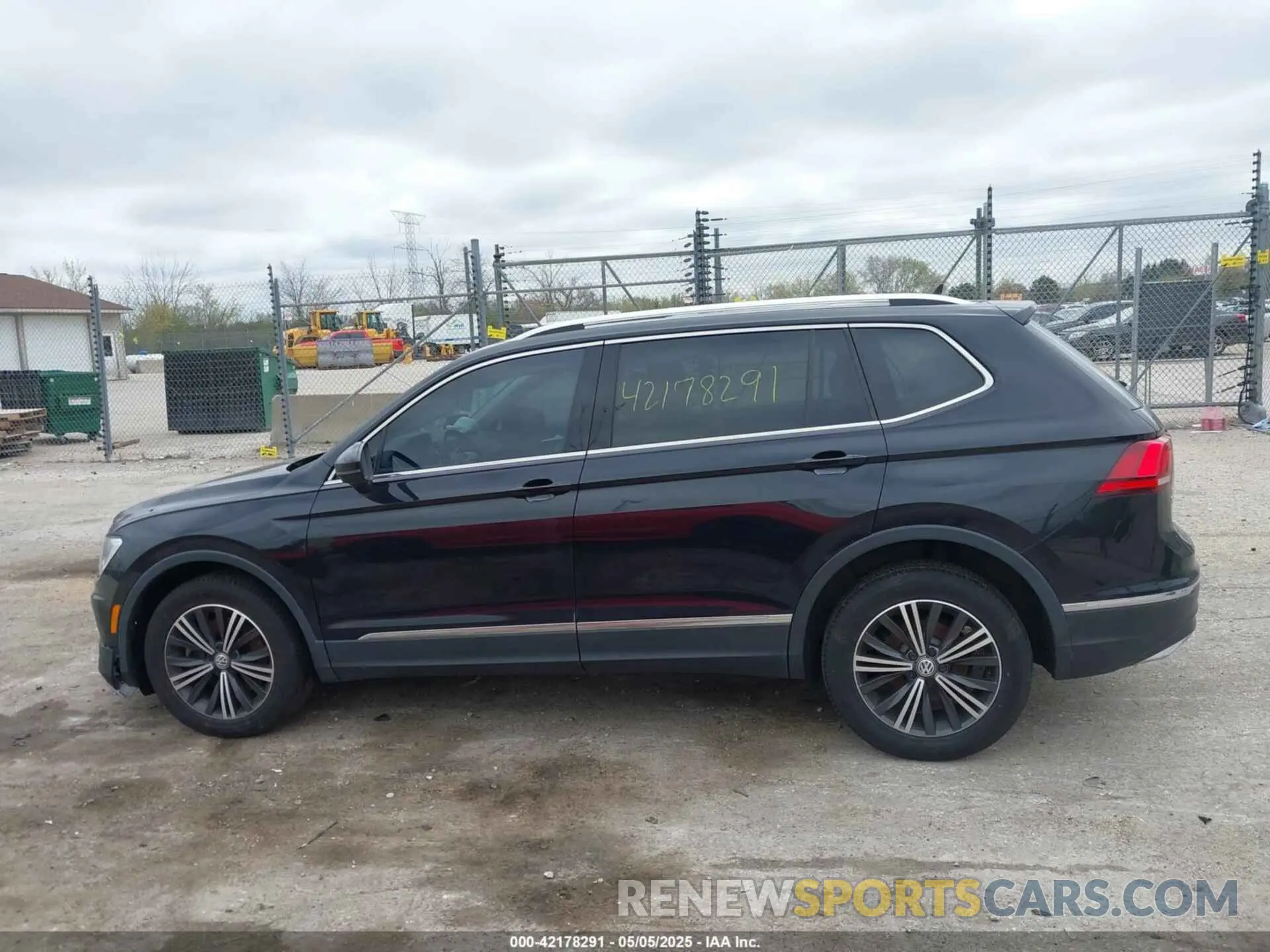 15 Фотография поврежденного автомобиля 3VV2B7AX2KM195253 VOLKSWAGEN TIGUAN 2019