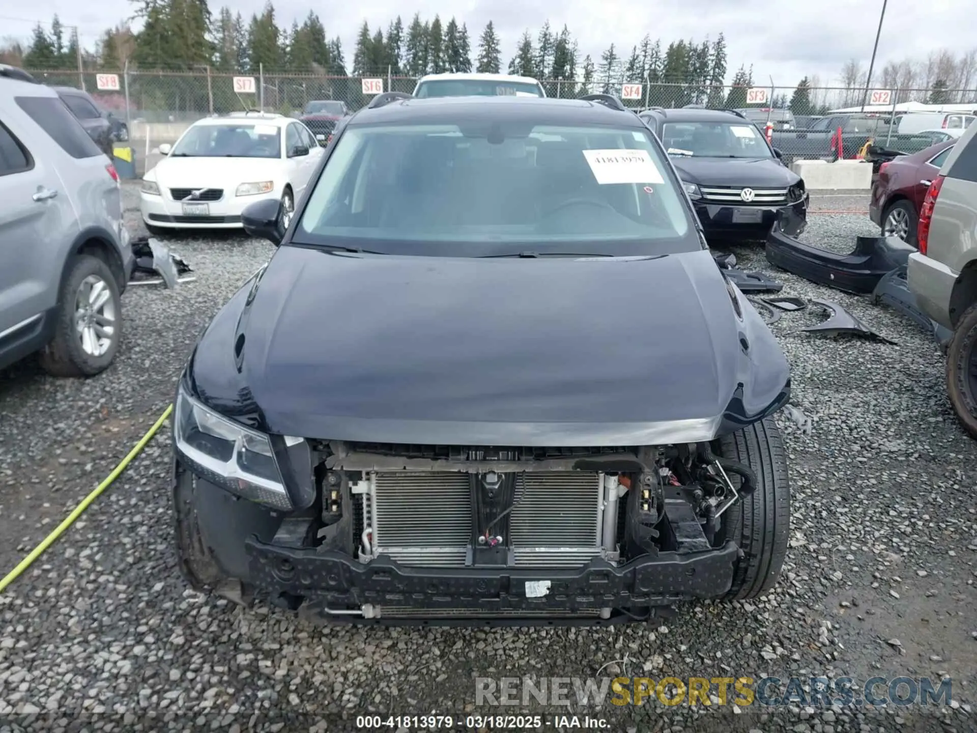 13 Фотография поврежденного автомобиля 3VV2B7AX3KM024186 VOLKSWAGEN TIGUAN 2019