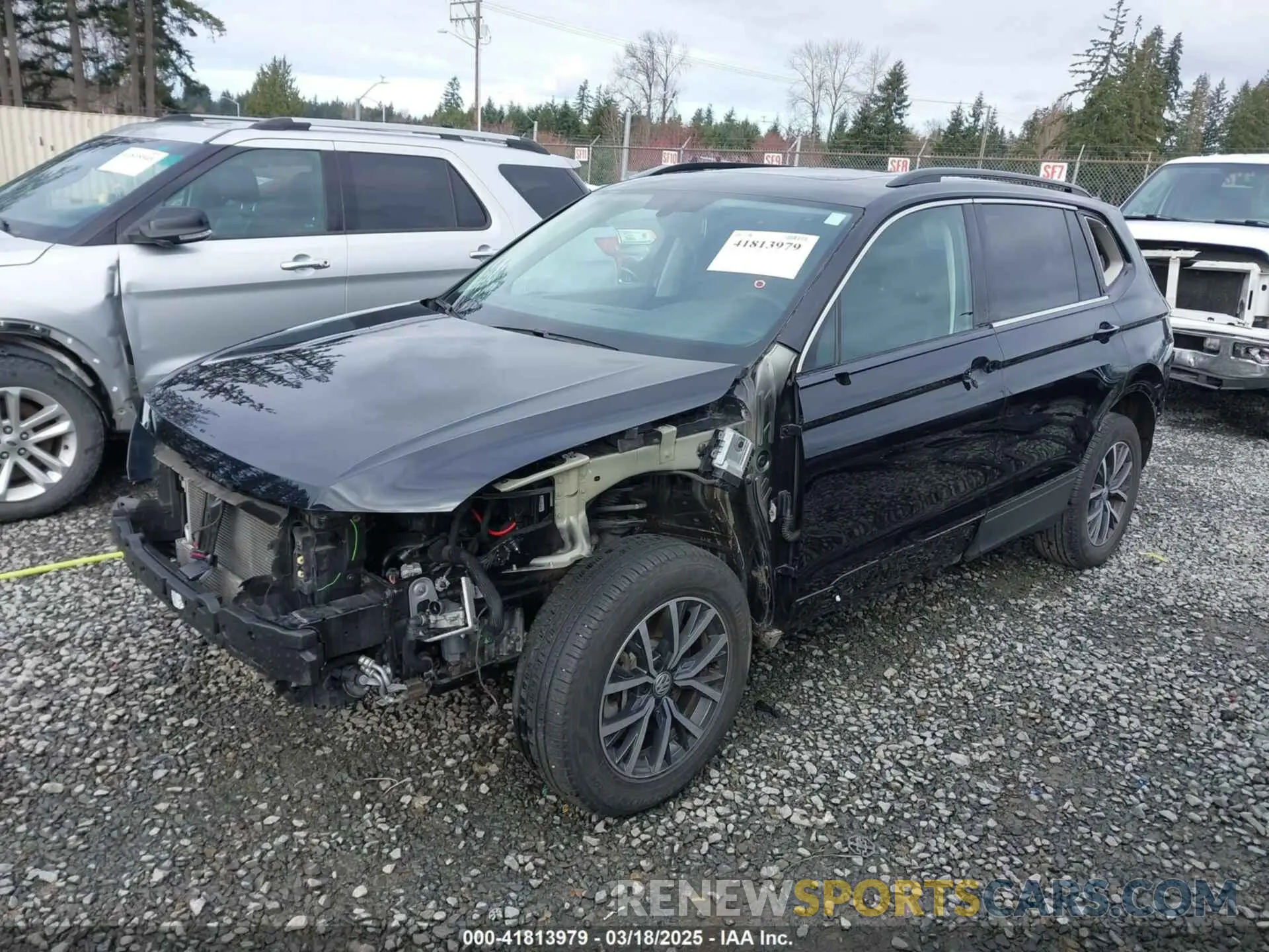 2 Фотография поврежденного автомобиля 3VV2B7AX3KM024186 VOLKSWAGEN TIGUAN 2019
