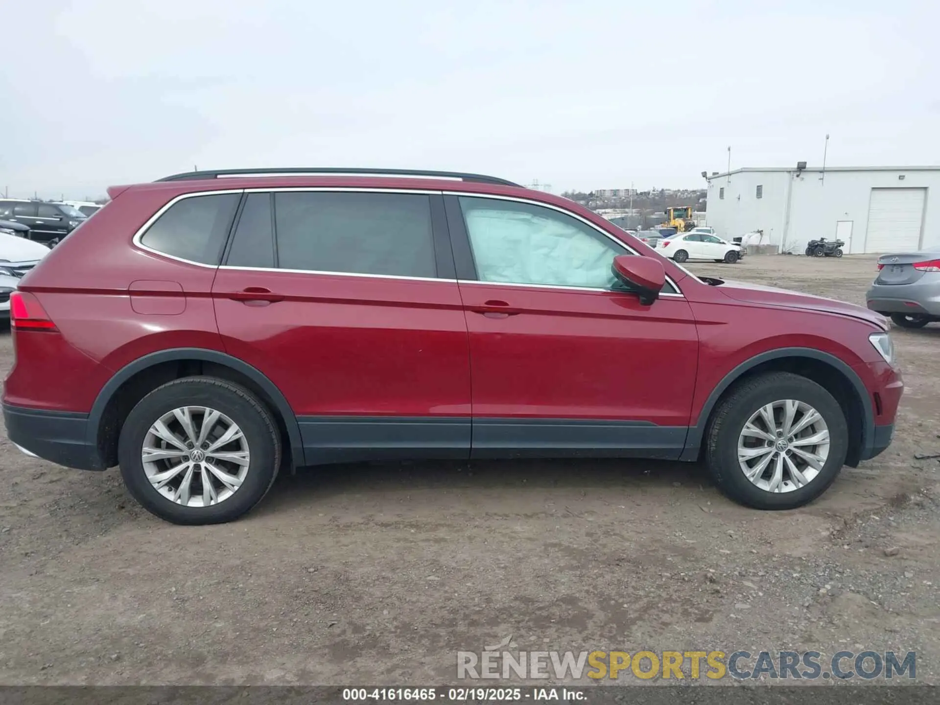 12 Фотография поврежденного автомобиля 3VV2B7AX3KM074781 VOLKSWAGEN TIGUAN 2019