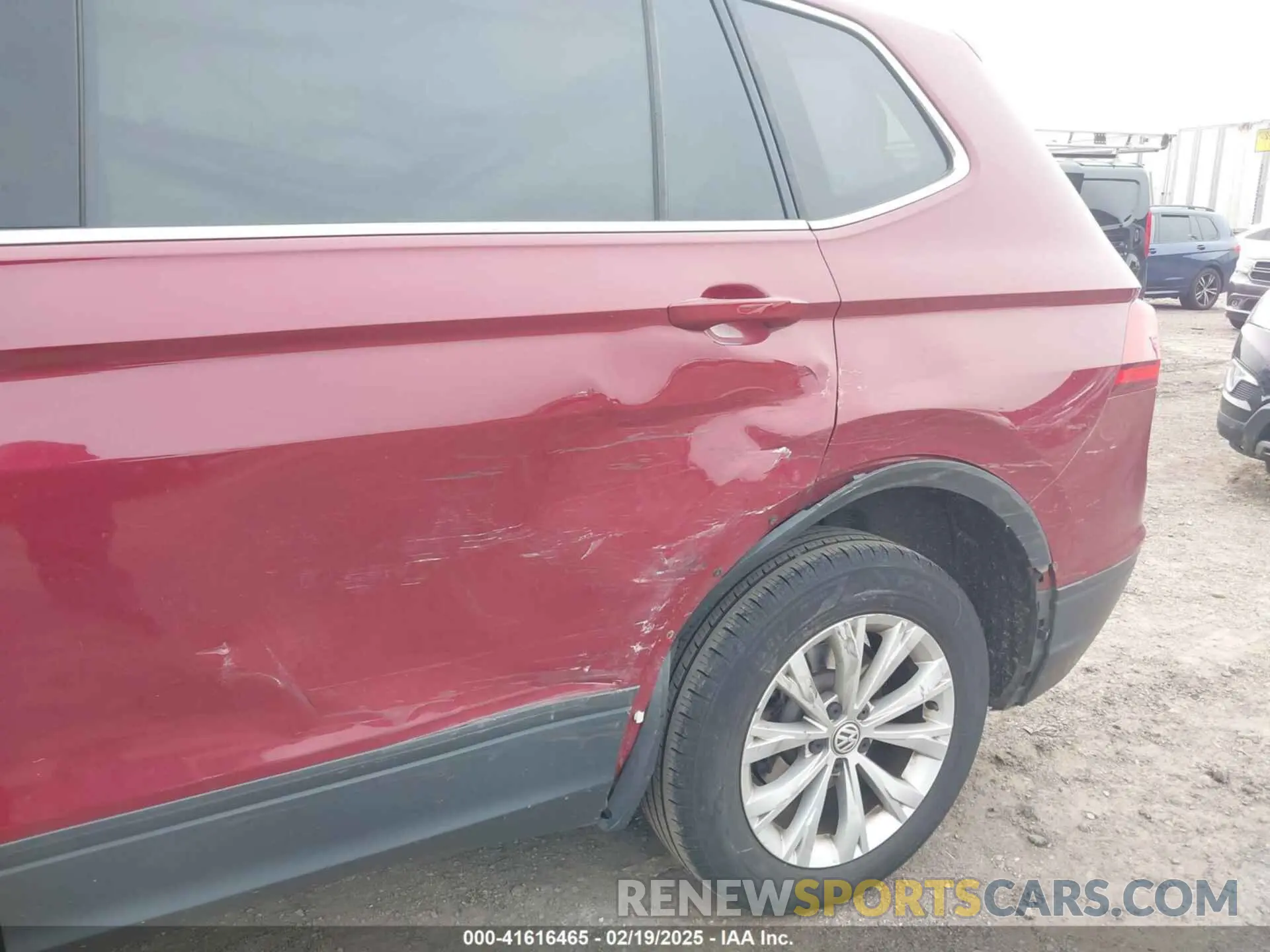 6 Фотография поврежденного автомобиля 3VV2B7AX3KM074781 VOLKSWAGEN TIGUAN 2019
