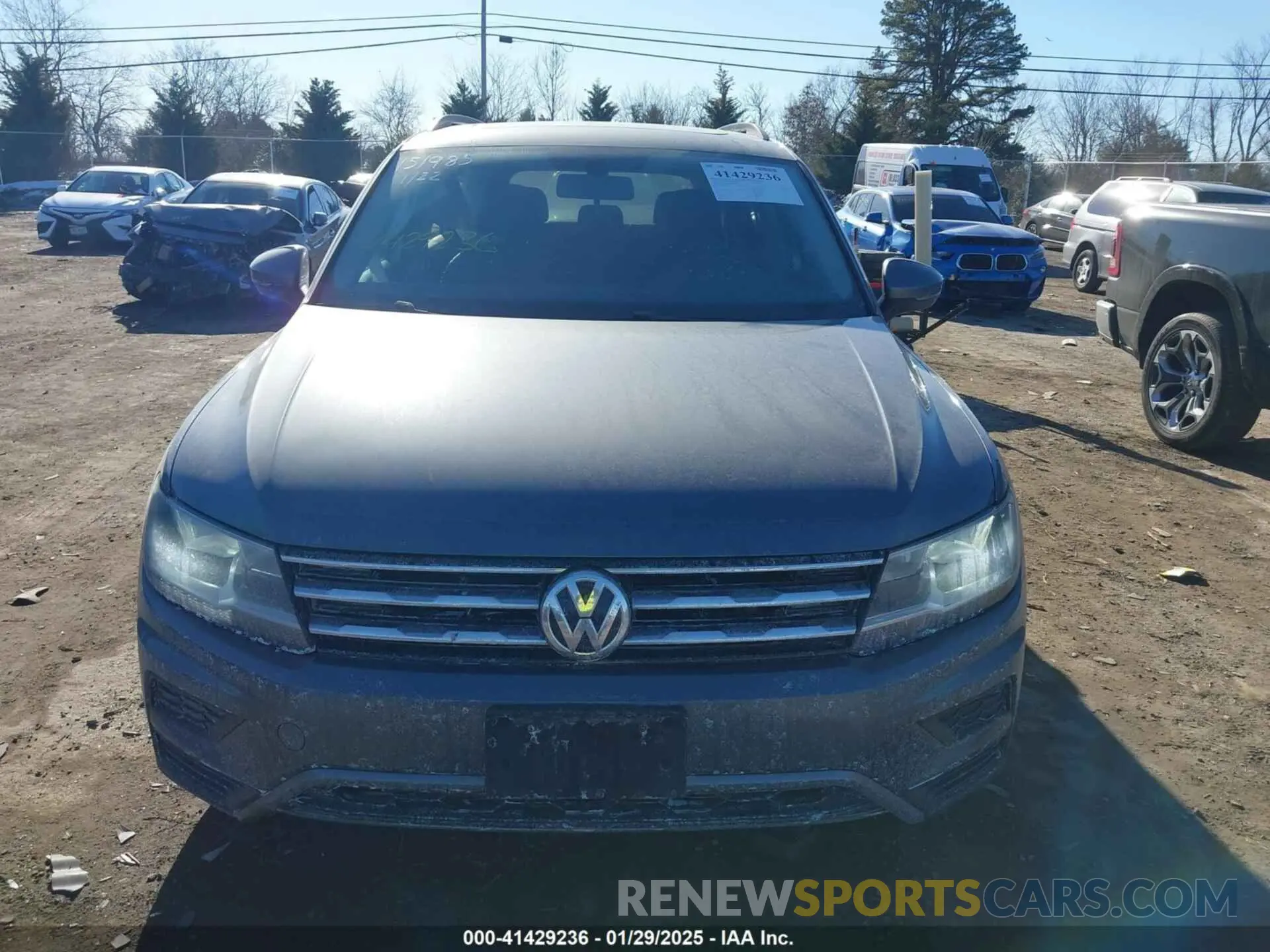 12 Photograph of a damaged car 3VV2B7AX4KM013634 VOLKSWAGEN TIGUAN 2019