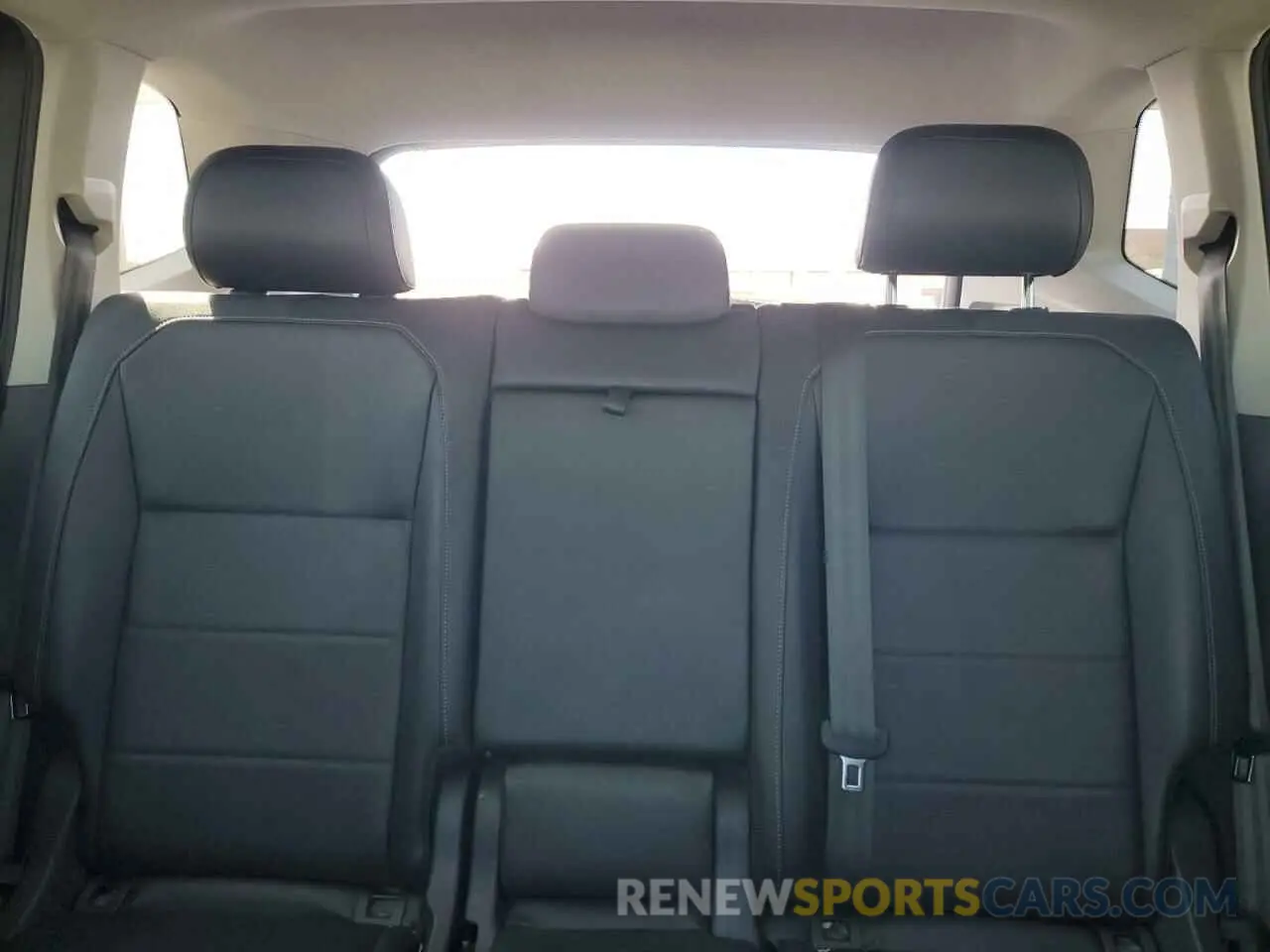10 Фотография поврежденного автомобиля 3VV2B7AX5KM024450 VOLKSWAGEN TIGUAN 2019