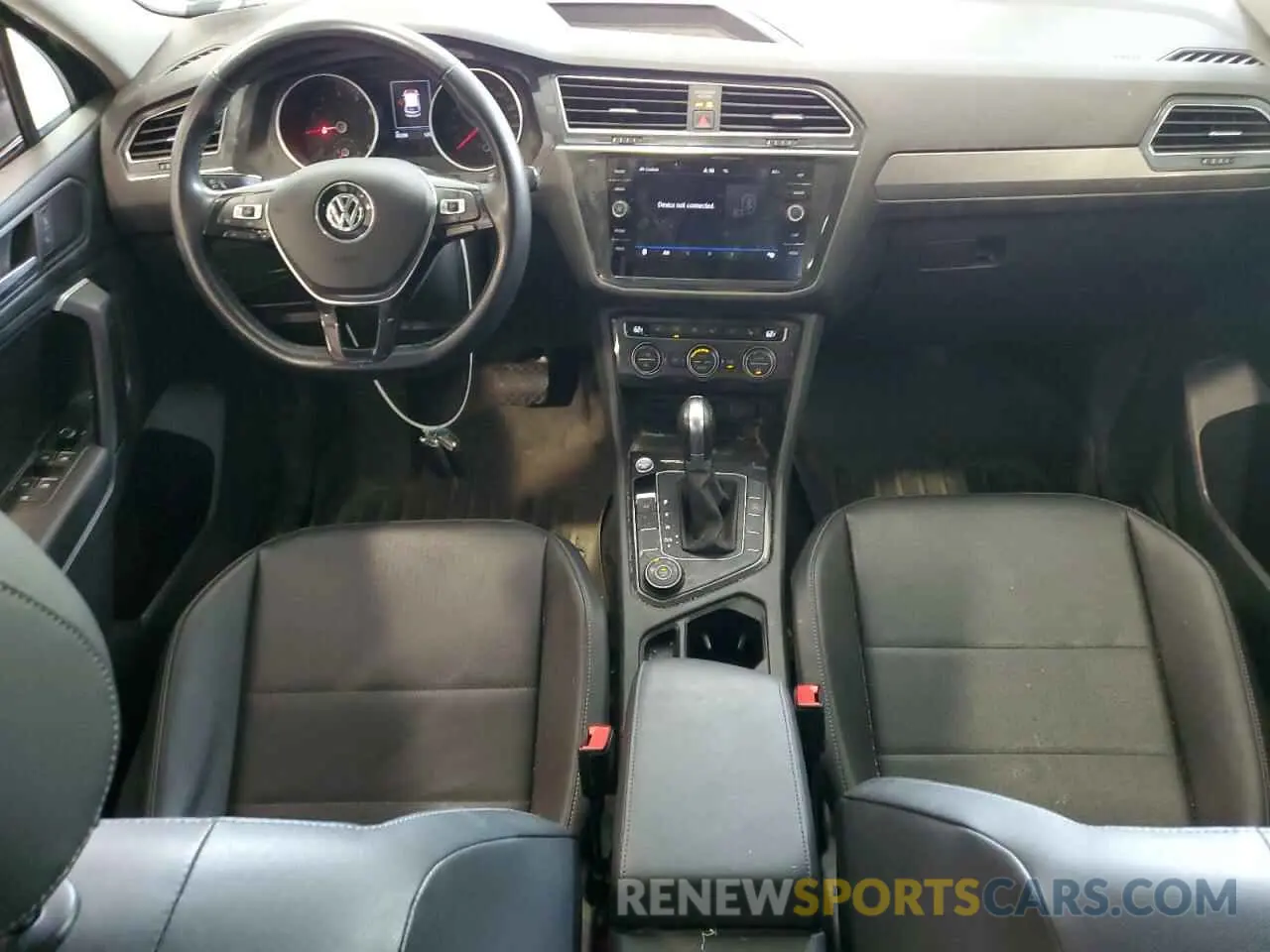 8 Photograph of a damaged car 3VV2B7AX5KM035318 VOLKSWAGEN TIGUAN 2019